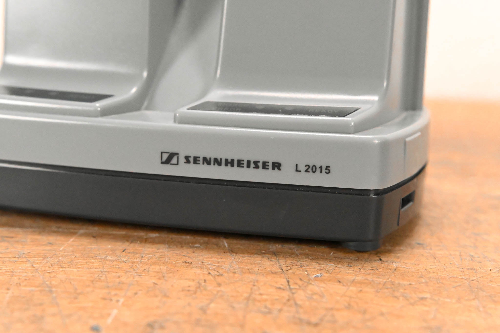 Sennheiser L 2015 Charging Station (NO POWER SUPPLY)