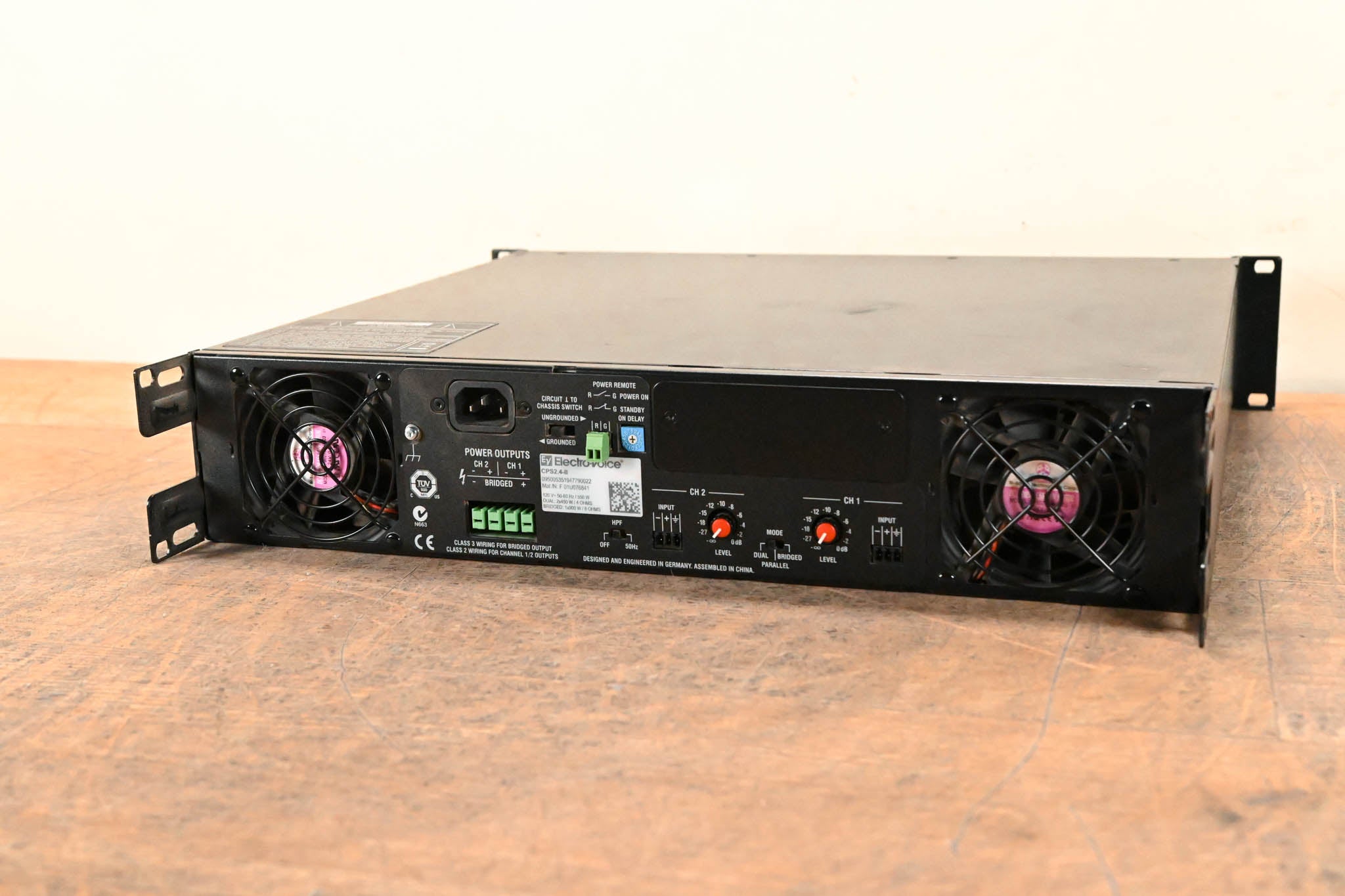 Electro-Voice (EV) CPS2.4-II Contractor Precision Series 2-CH Power Amp