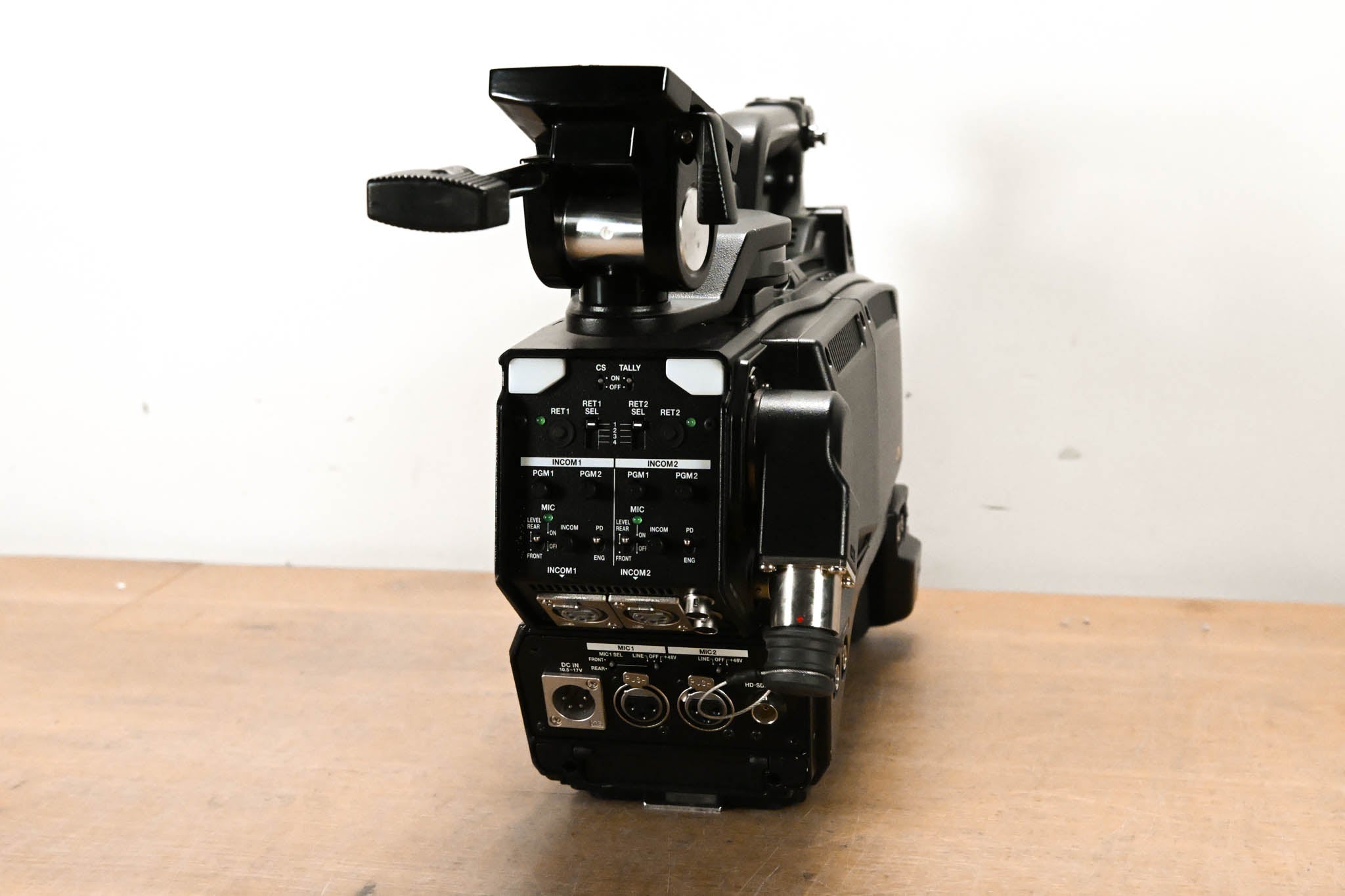 Hitachi Z-HD5000 HDTV Camera with CA-HF1000 Camera Adaptor