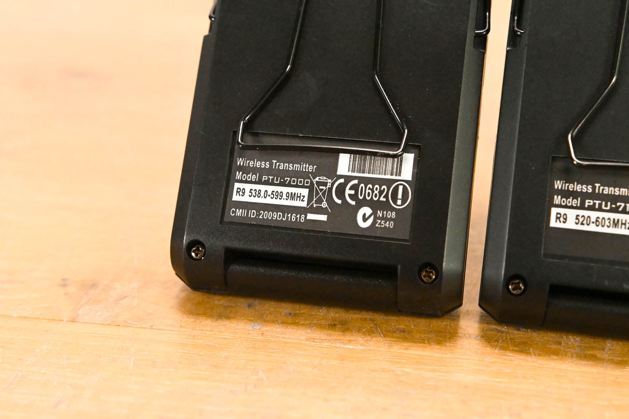 Phenyx Pro PTU-7000 Wireless System w/ 2x PWH7 Mics & 2x PWB7 Bodypacks