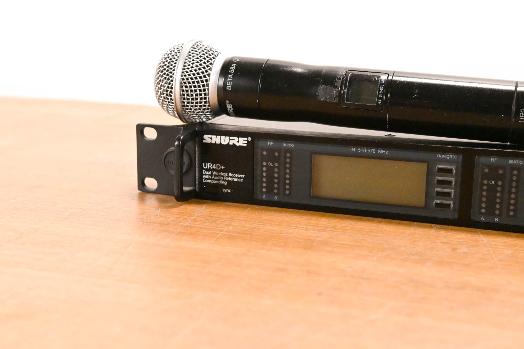 Shure UR4D+ Wireless Receiver w/UR1 Bodypack & UR2/BETA58A Mic - H4 Band