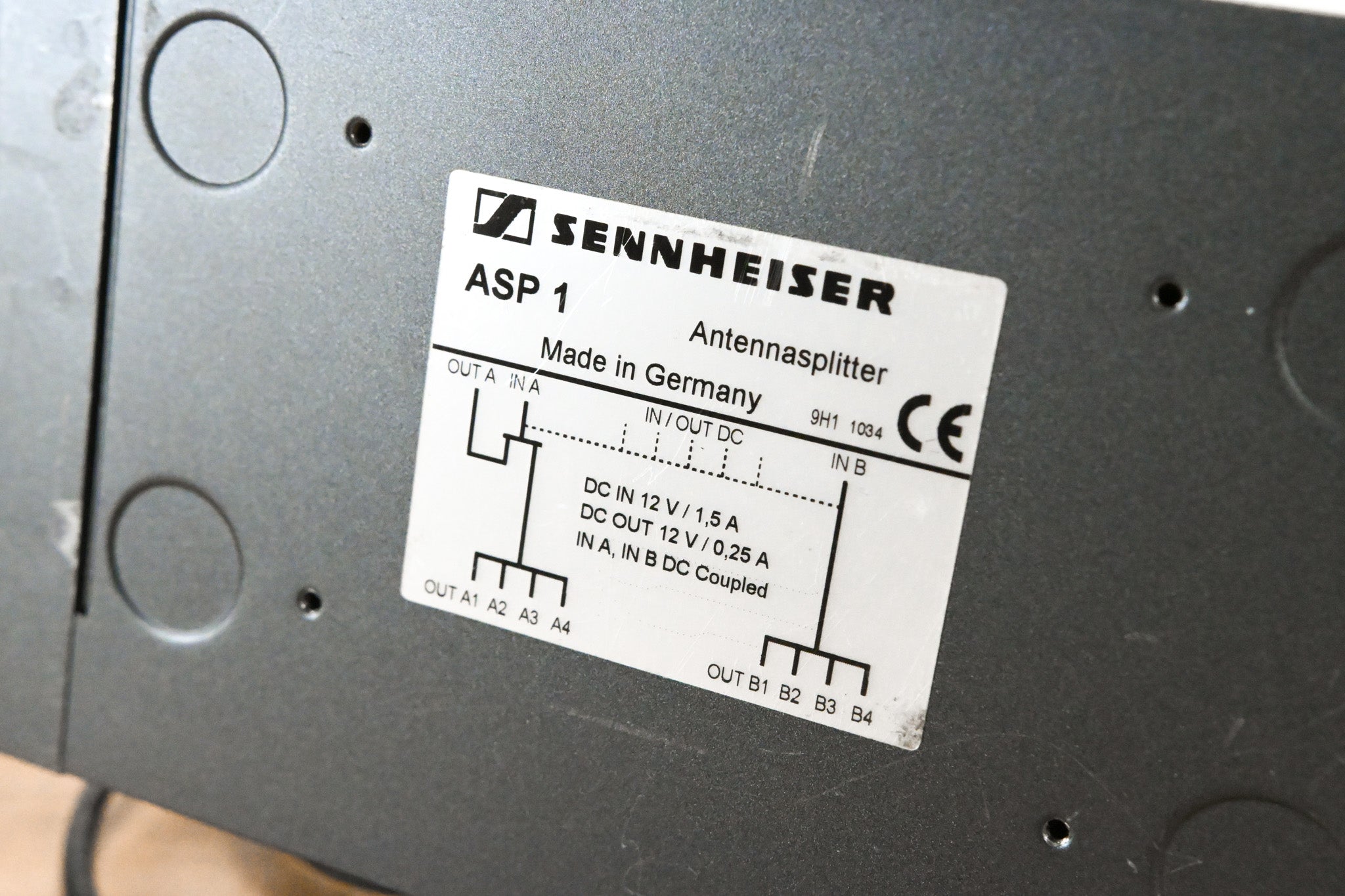 Sennheiser ASP 1 Antenna Splitter