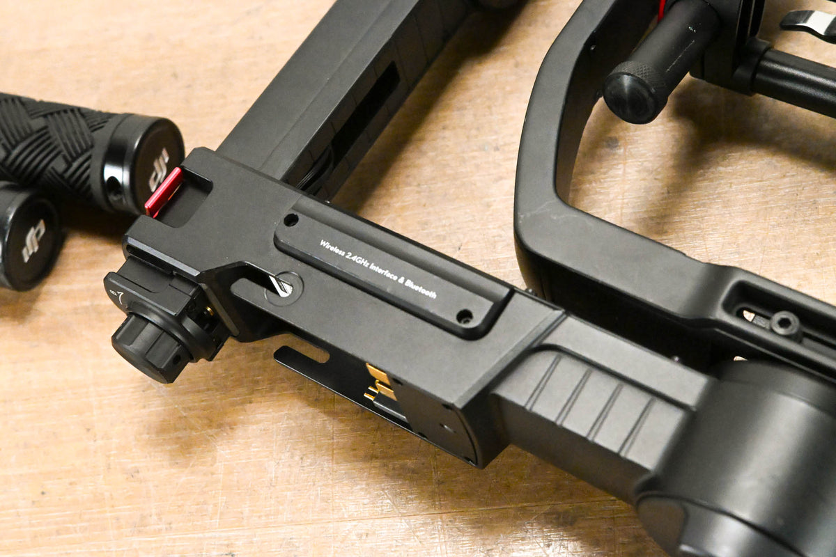 DJI Ronin-M RM-6 3-Axis Gimbal Stabilizer Body & Handles (INCOMPLETE)
