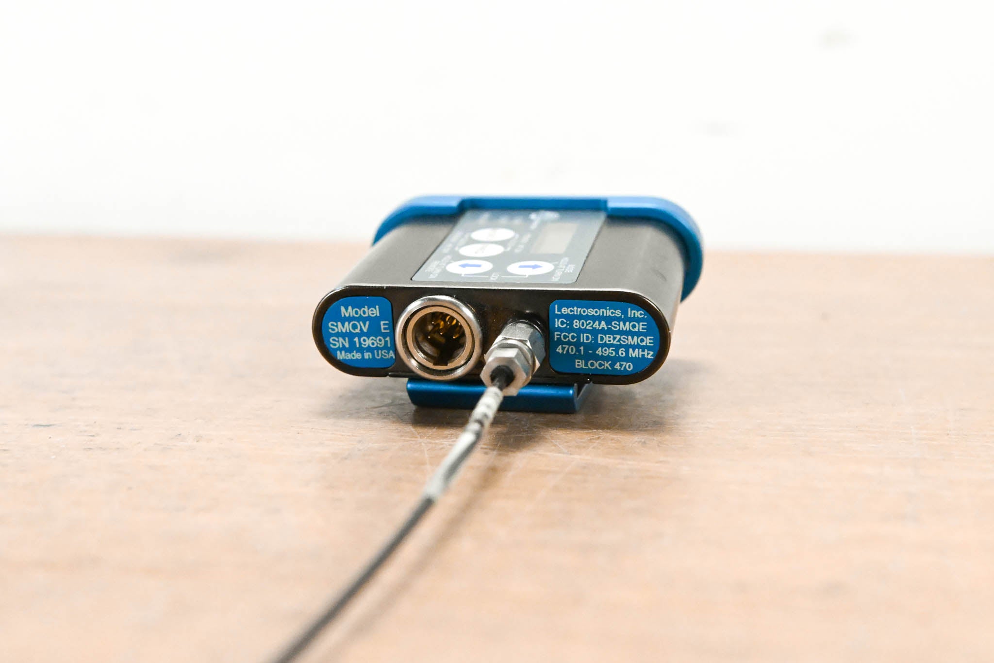 Lectrosonics SMQV Super Miniature Wireless Mic Transmitter - Block 470