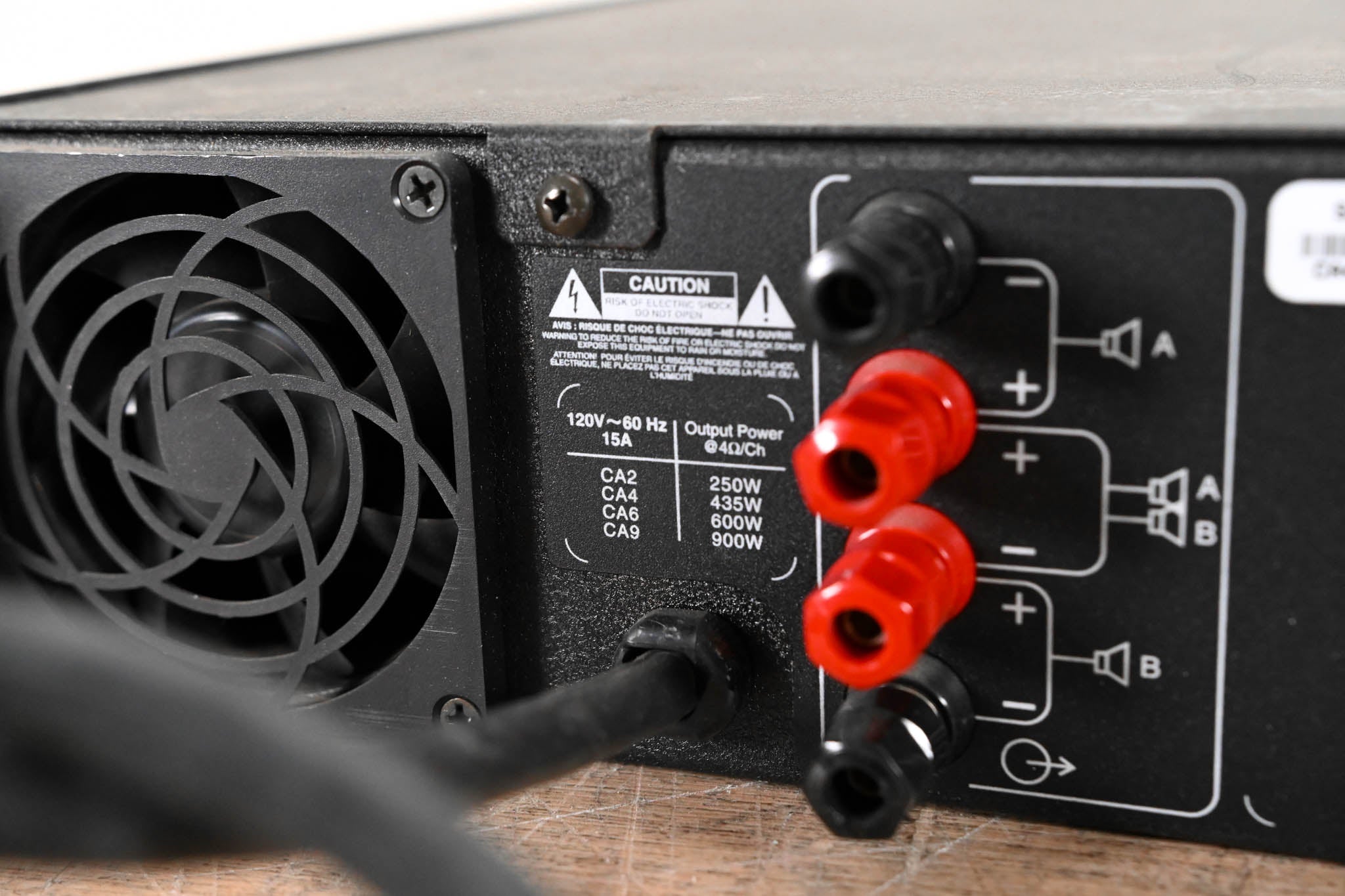 Crest Audio CA4 Two-Channel Power Amplifier CG01A7Z