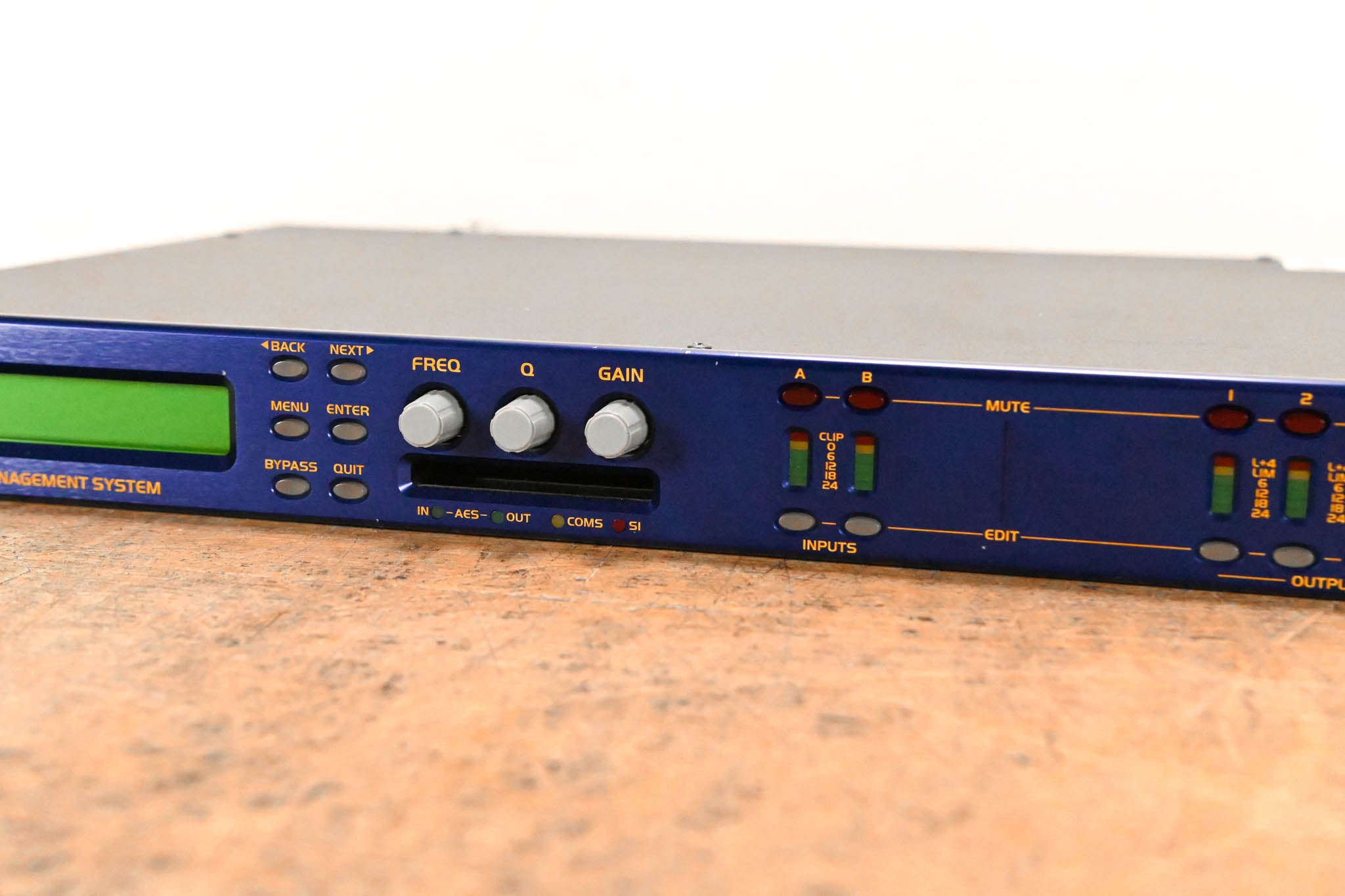 Xta Electronics DP424 2-in 4-out Signal Processor