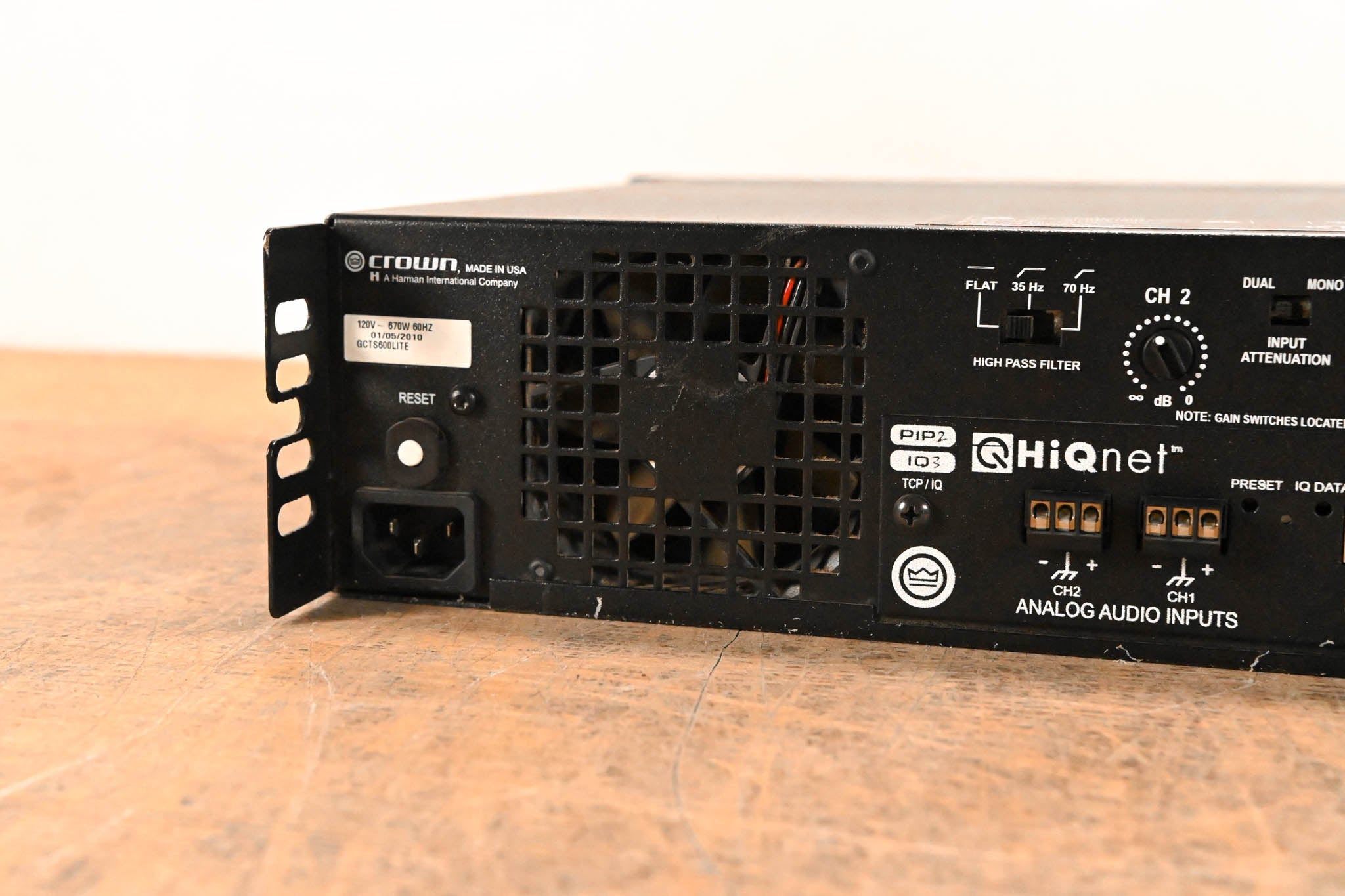 Crown CTs 600 Two-Channel 300W Power Amplifier