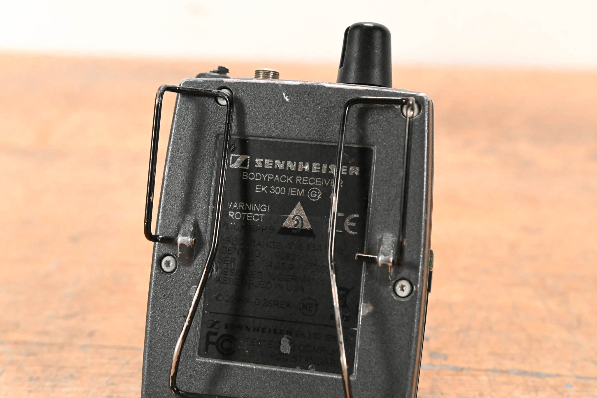 Sennheiser ew 300 IEM G2 Wireless IEM System 518-554 MHz NO POWER SUPPLY