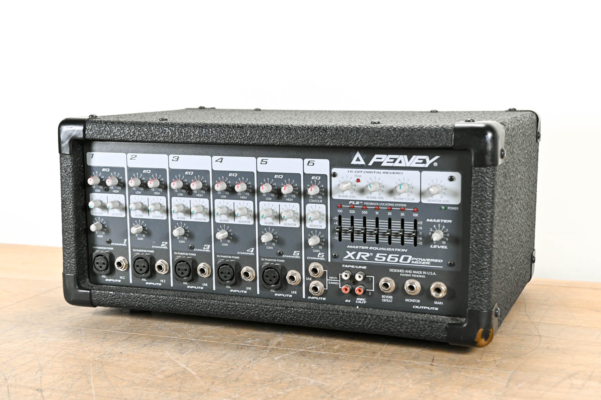 Peavey XR 560 Six-Channel Powered Mixer