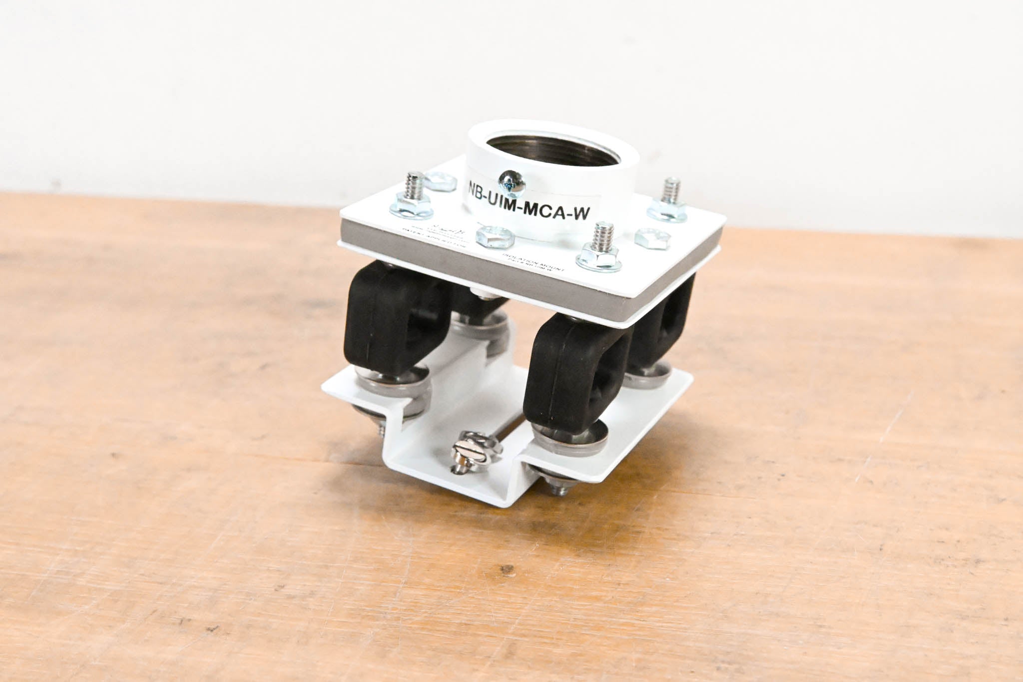 Nigel B Design NB UIM-MCA-W Anti-Vibration Multi-Camera Adapter, White