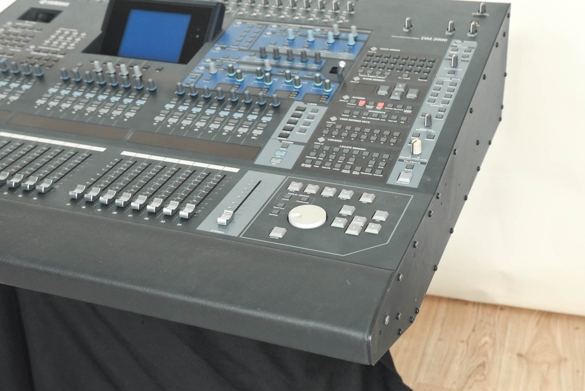 Yamaha DM2000 Digital Audio Mixing Console