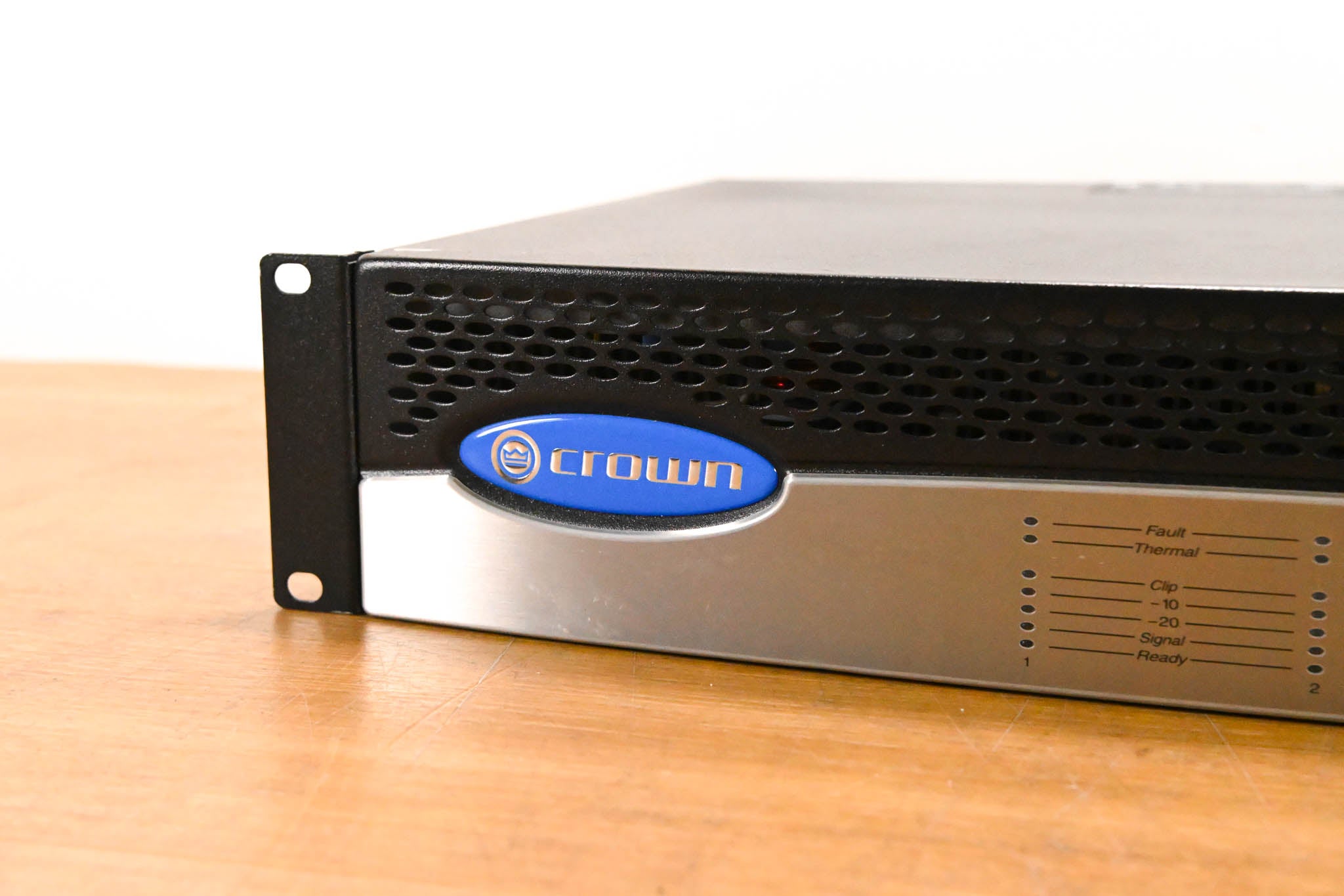 Crown CTs 1200 Two-Channel 600W Power Amplifier