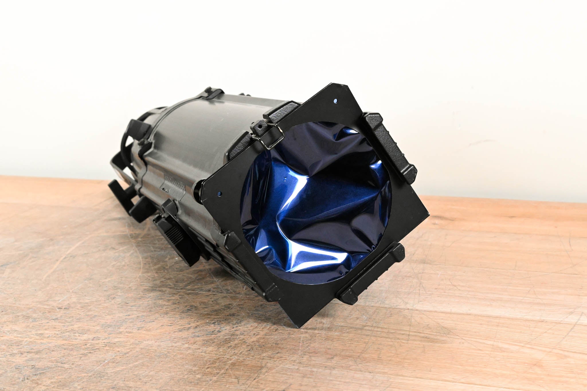 ETC Source Four Zoom 15-30 Degree 750 Ellipsoidal Light