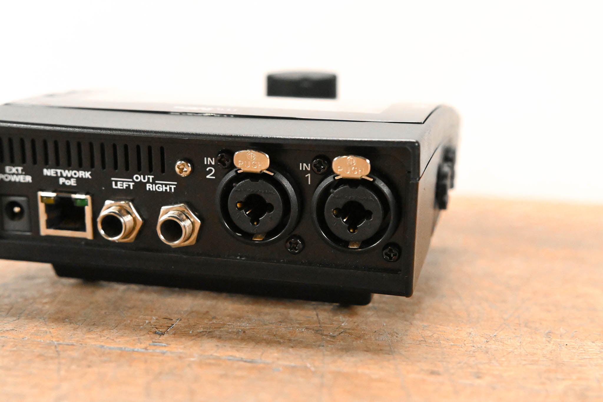 Movek myMix Personal Monitor Mixer