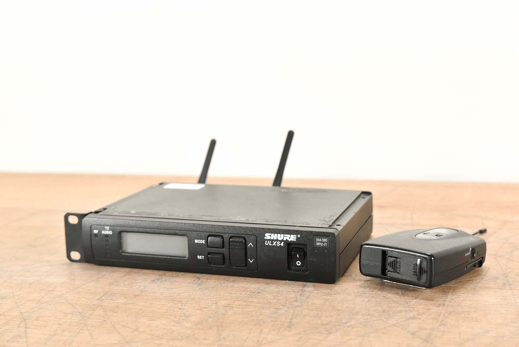 Shure ULXS14 Bodypack Wireless System - J1 Band (NO POWER SUPPLY)