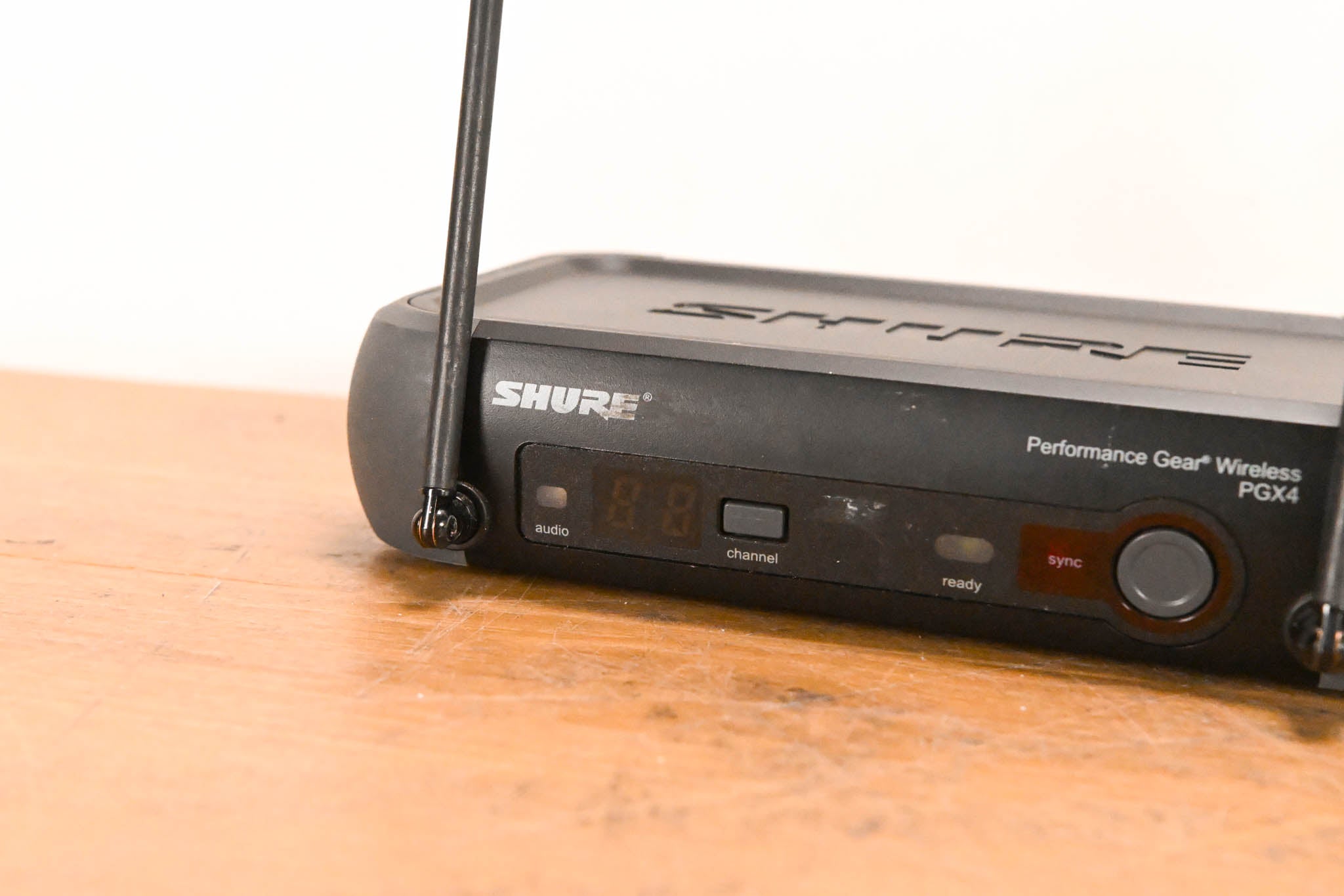 Shure PGX14 Wireless Beltpack System J6 Band - 572-590 MHz (NO PSU)