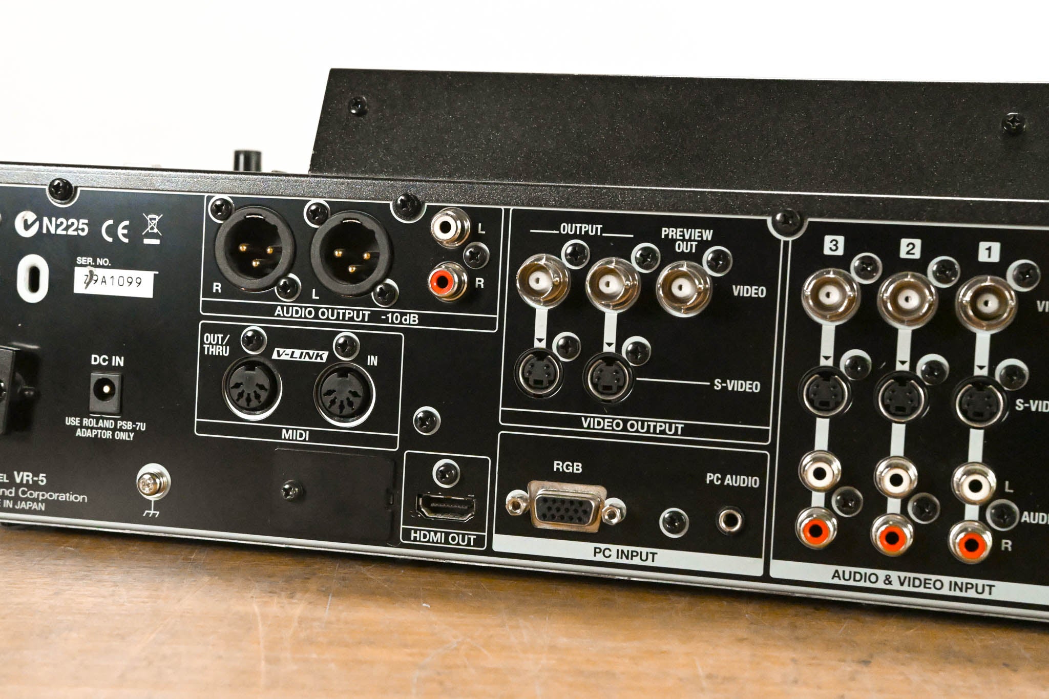 Roland VR-5 AV Mixer & Recorder (NO POWER SUPPLY)