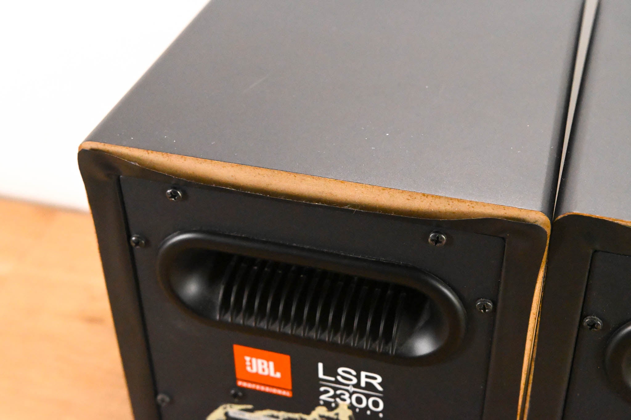 JBL LSR2325P 5" Two-Way Bi-Amplified Powered Studio Monitor (PAIR)
