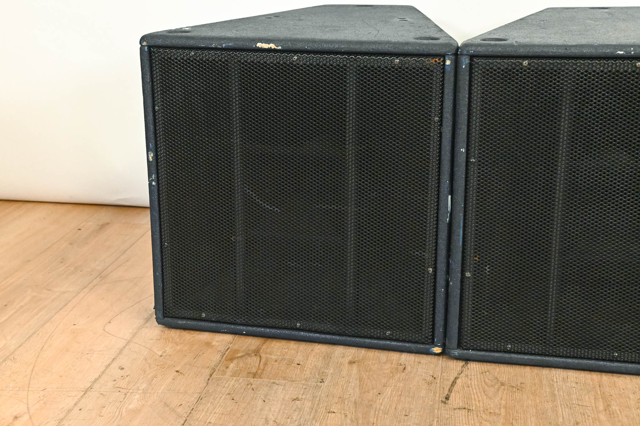 dB Technologies FL10 Fifty Line 10" Passive Mid-High PA Speaker (PAIR)