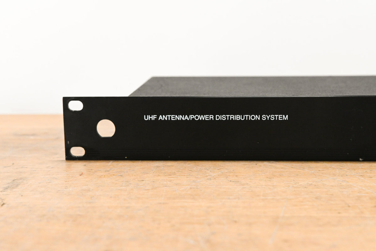 Shure UA844SWB Antenna Distribution System - 470-952 MHz (NO PSU)