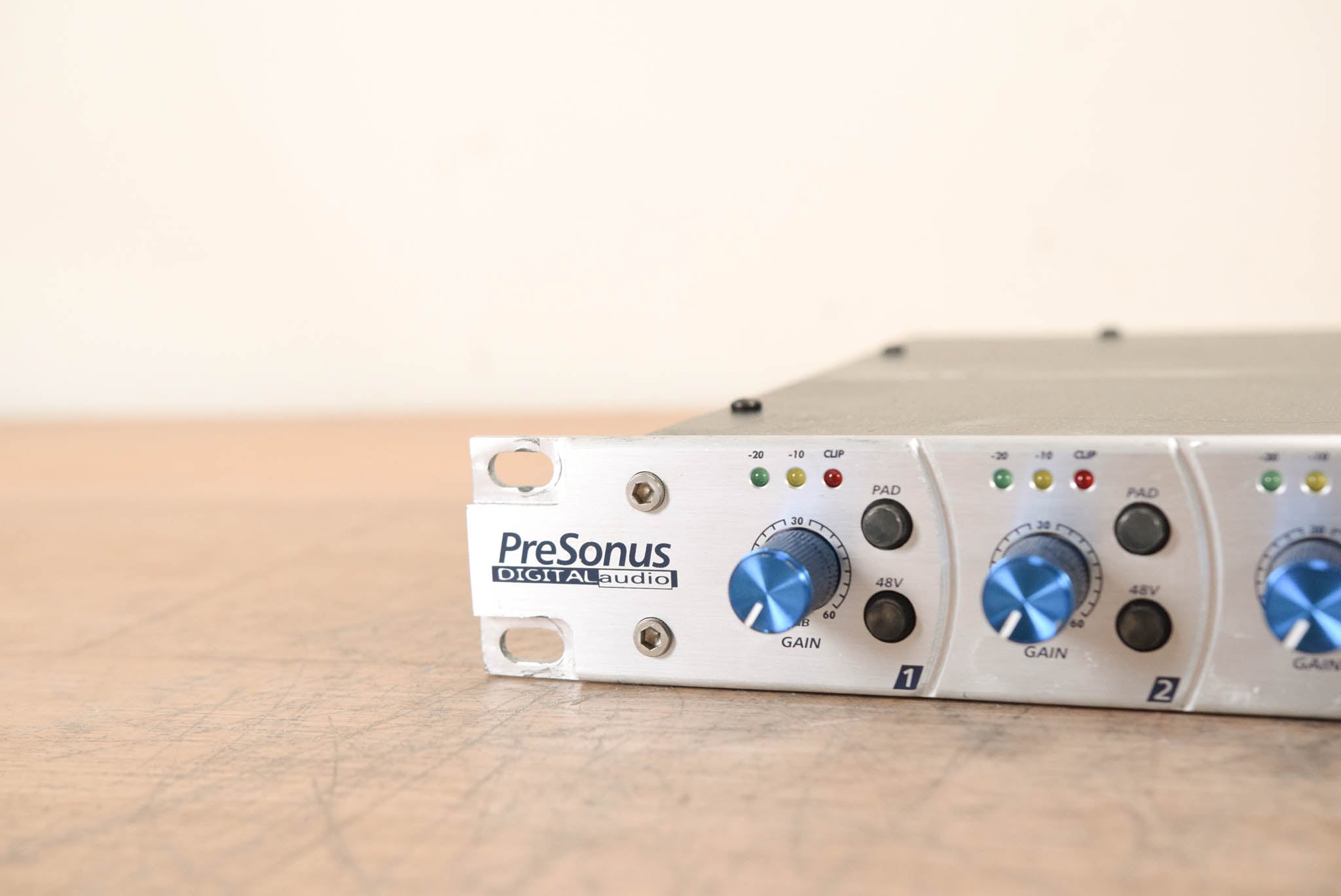 PreSonus DigiMax LT 8-Channel Microphone Preamp