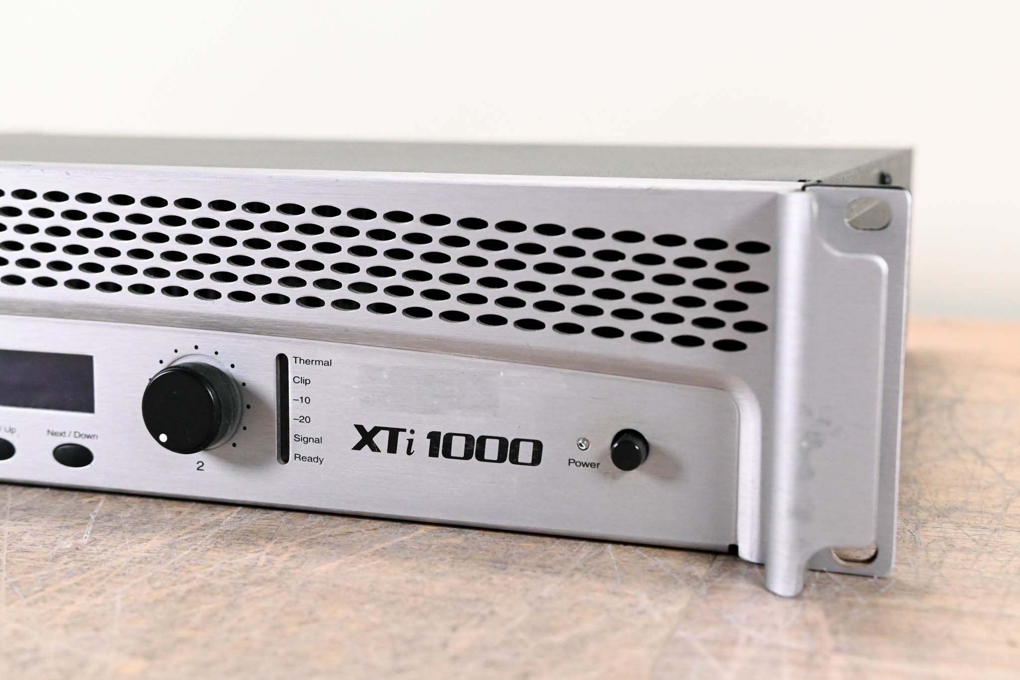 Crown XTi 1000 Stereo Power Amplifier with DSP