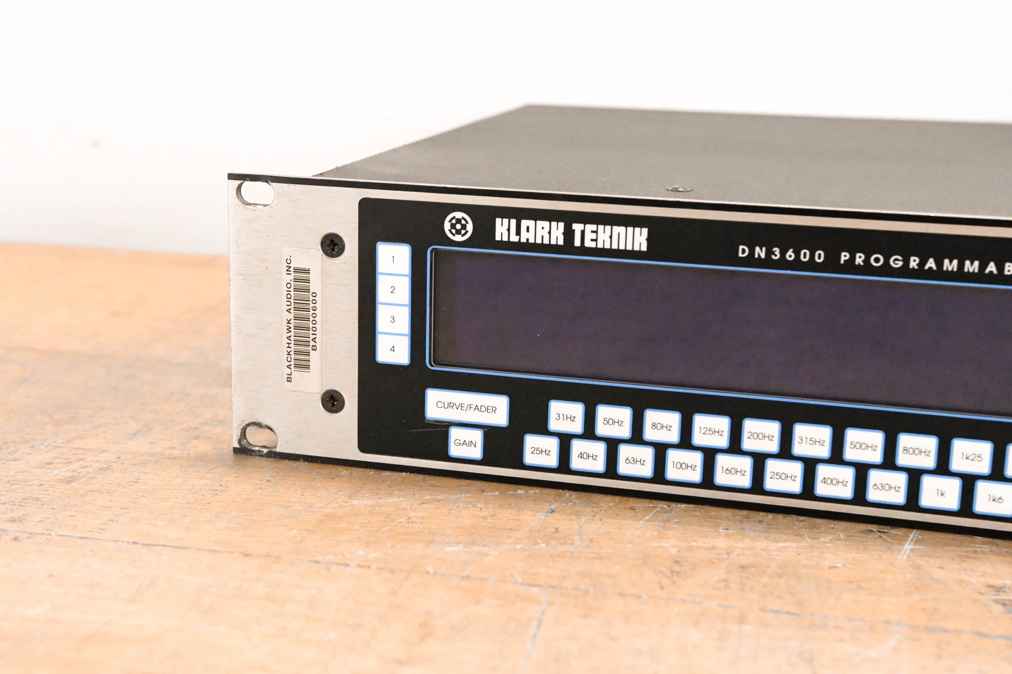 Klark Teknik DN3600 Programmable Graphic Equalizer