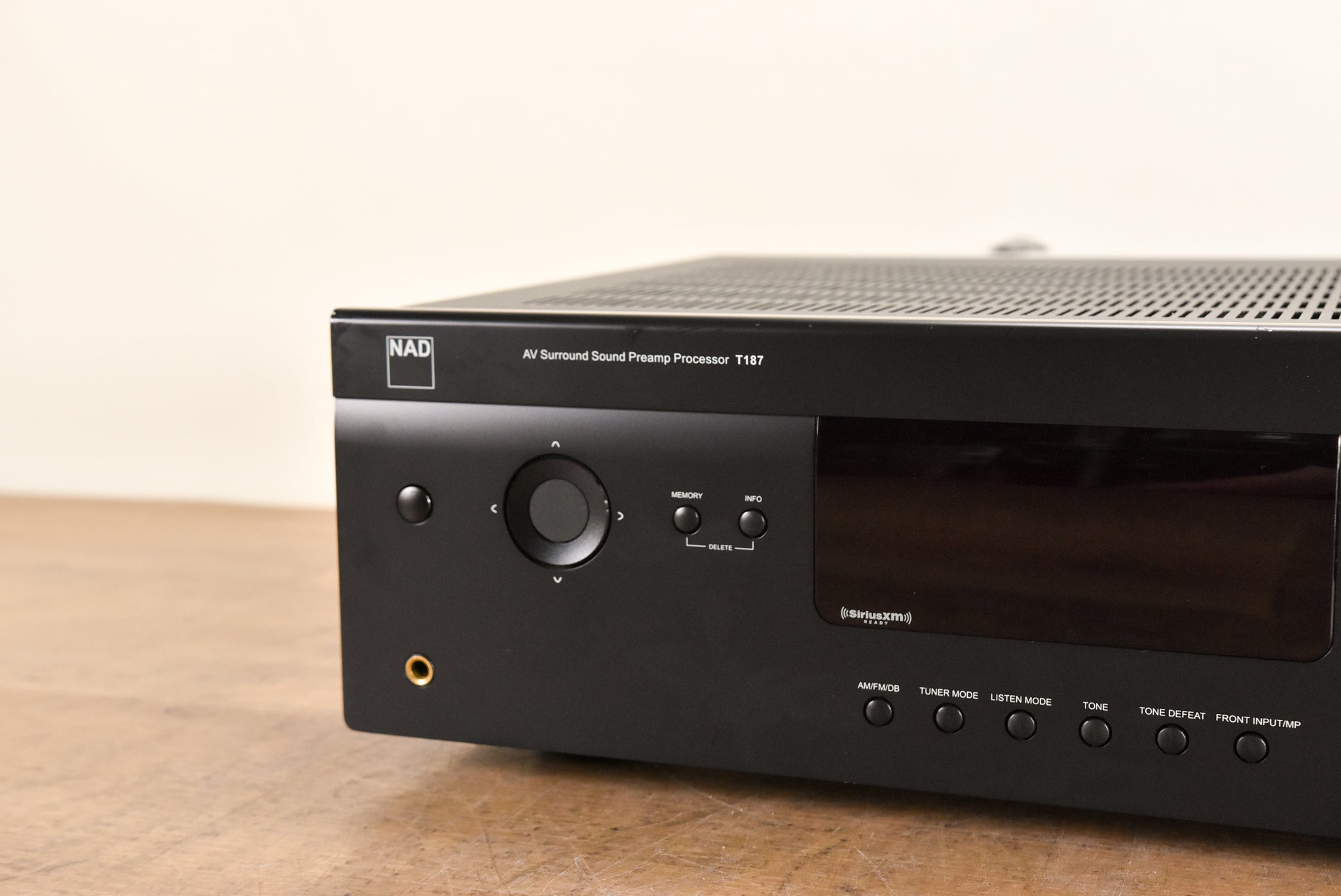 NAD Electronics T 187 Surround Sound Preamp Processor