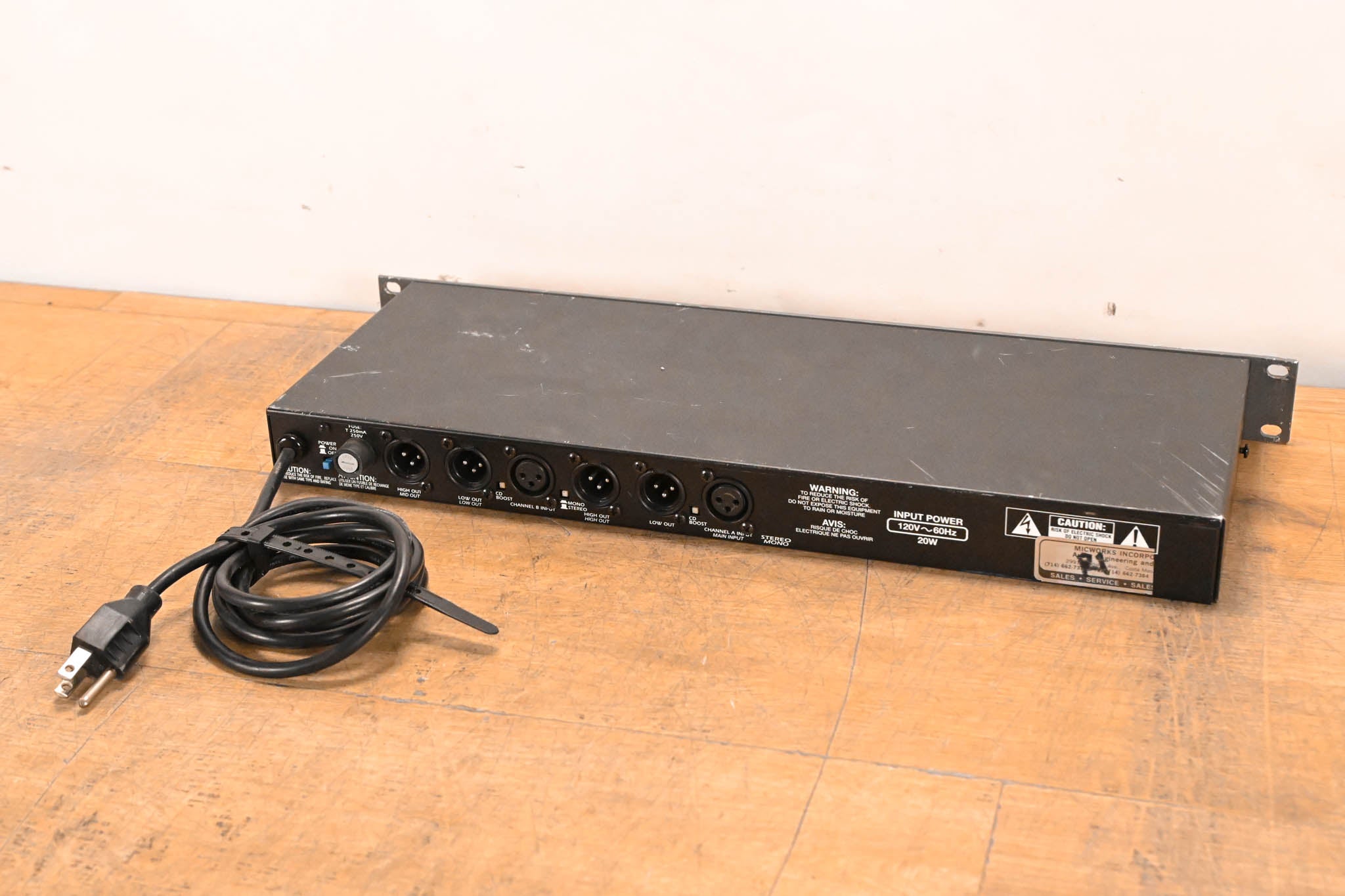 TDM Design 24CX-2 Stereo 2-Way Electronic Crossover