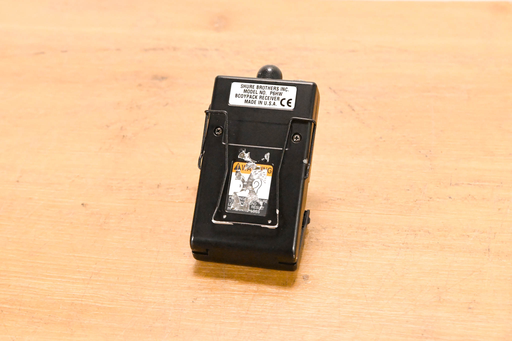 Shure P6HW Wired Bodypack Receiver