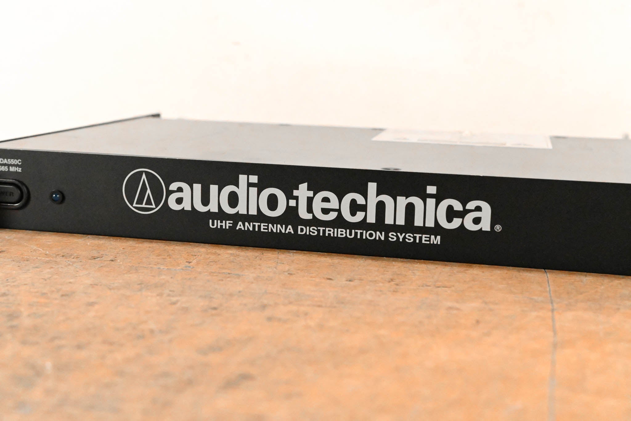 Audio-Technica AEW-DA550C UHF Antenna Distribution System