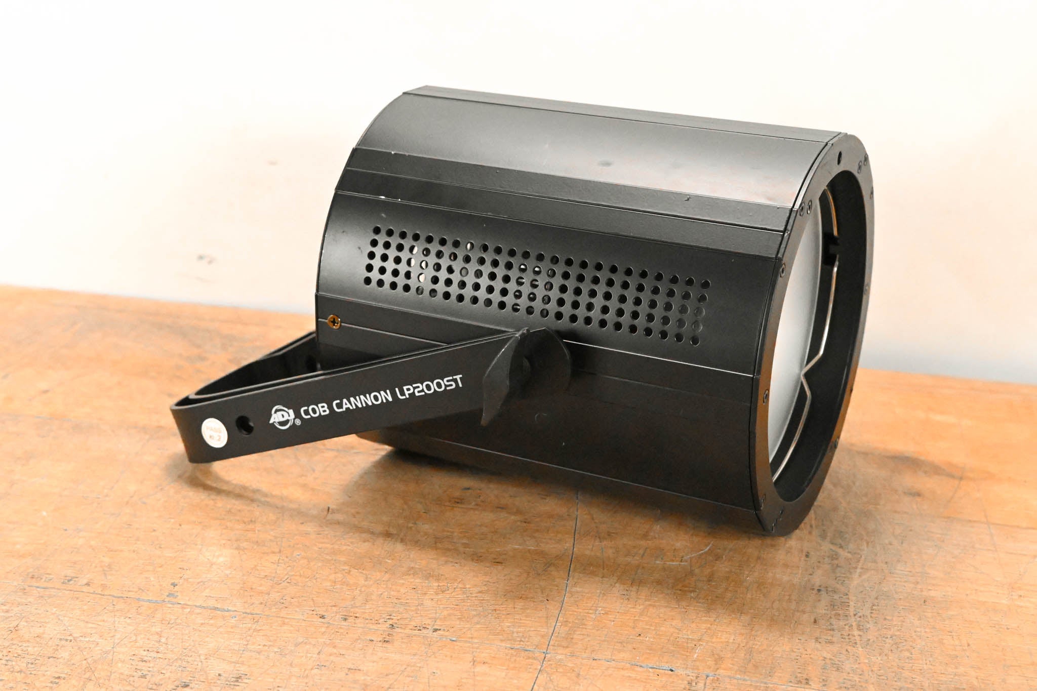 ADJ COB Cannon LP200ST 200W Chip On Board Color Mixing Wash Fixture