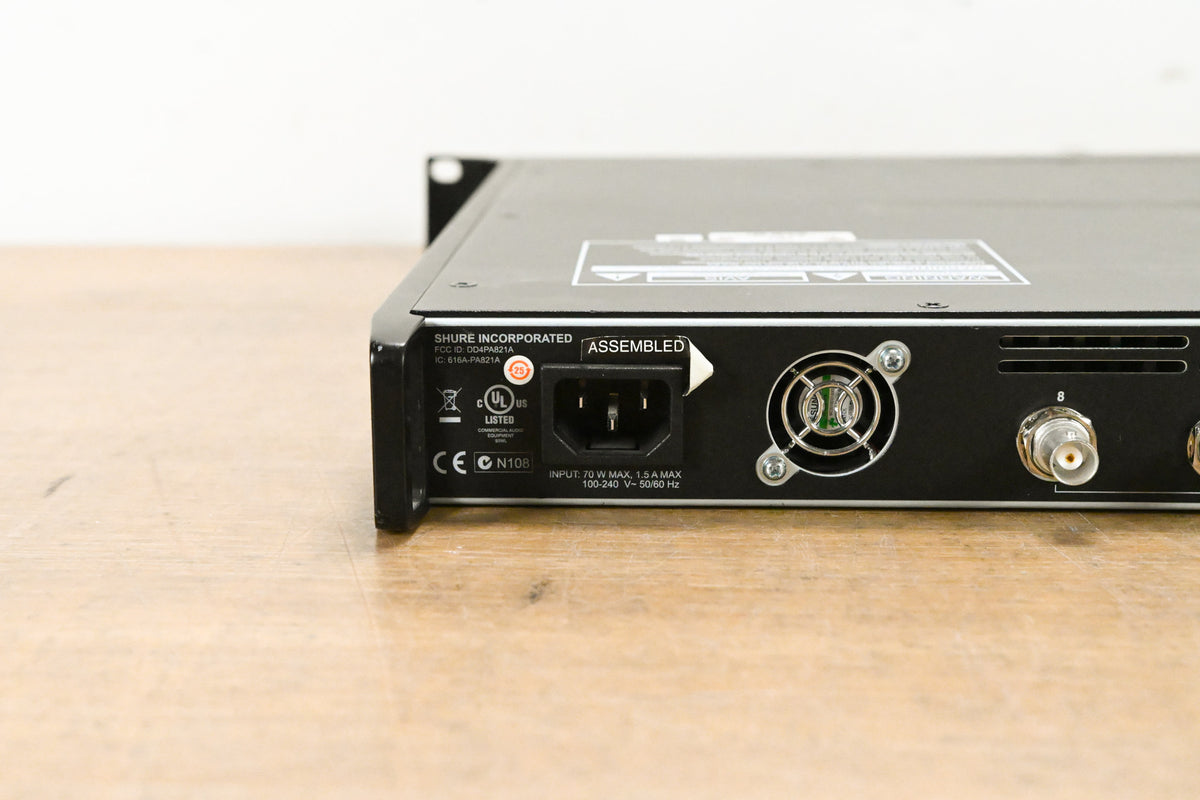 Shure PA821A Antenna Combiner for PSM Wireless Systems  - 470-952 MHz