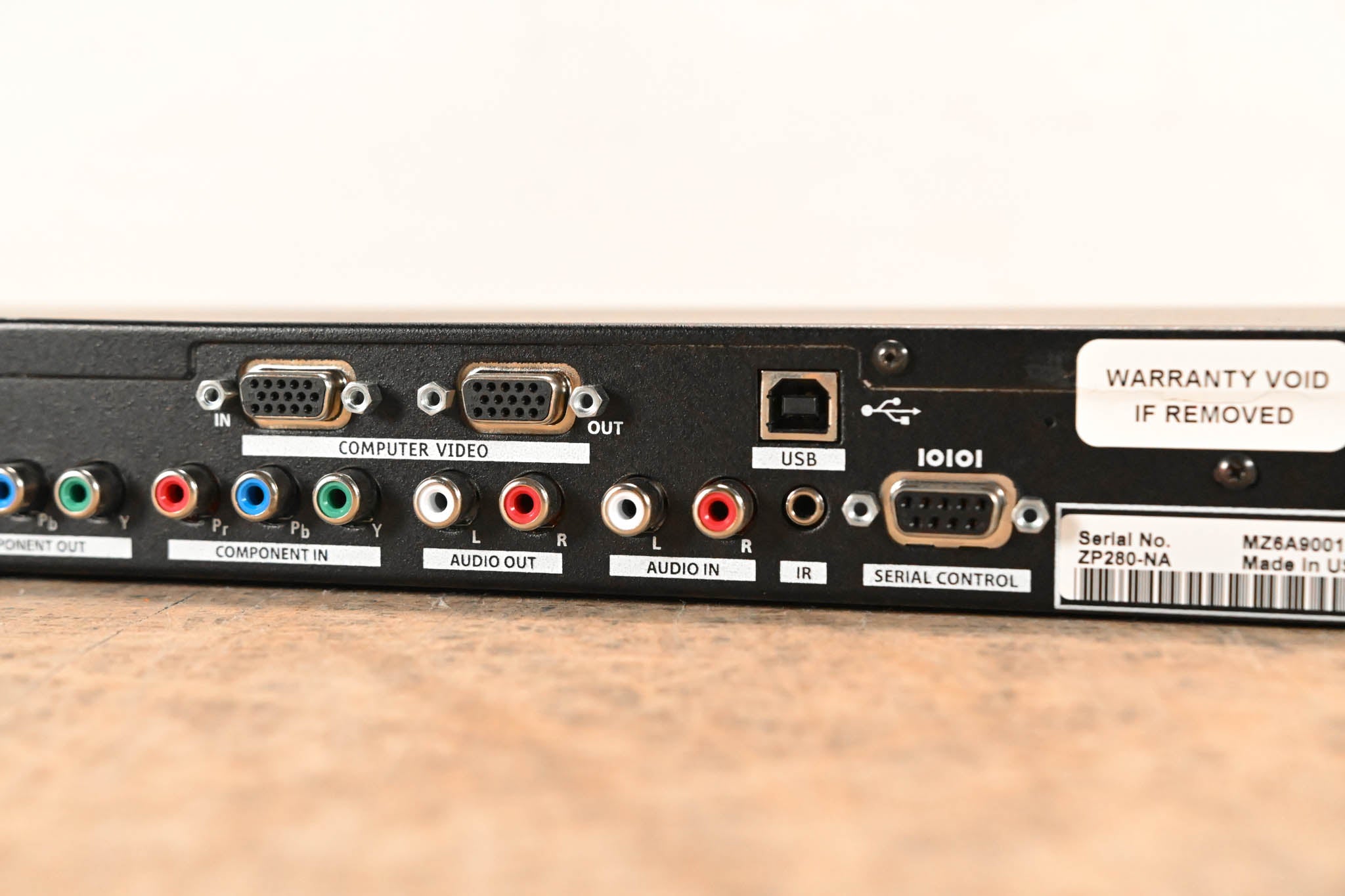 ZeeVee ZvPro 280 MPEG-2 Encoder Modulator