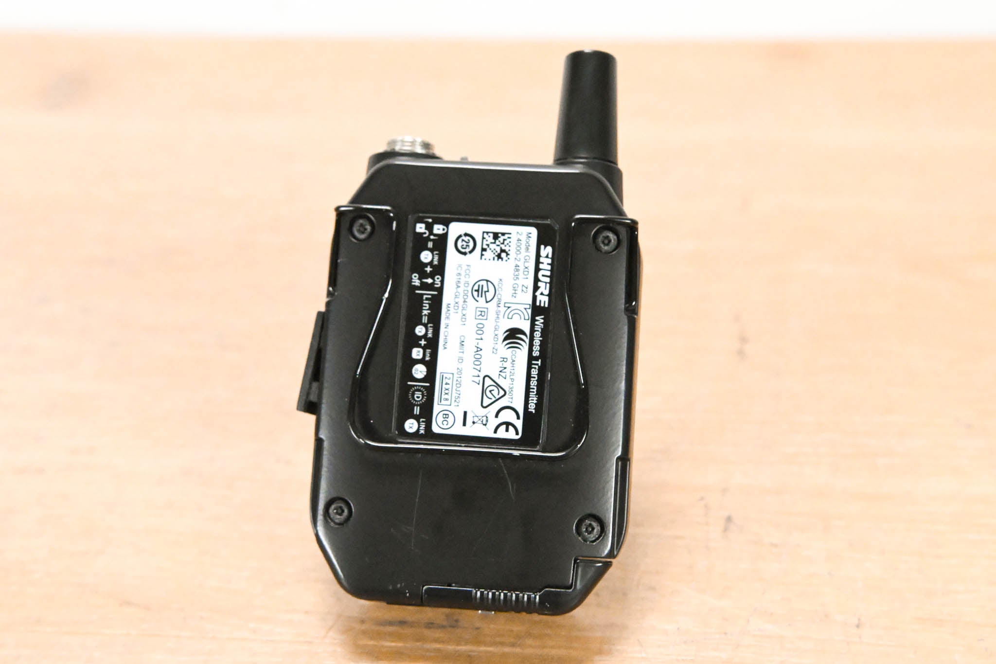 Shure GLXD14-Z2 Digital Wireless Guitar System (2.4 GHz) NO POWER SUPPLY