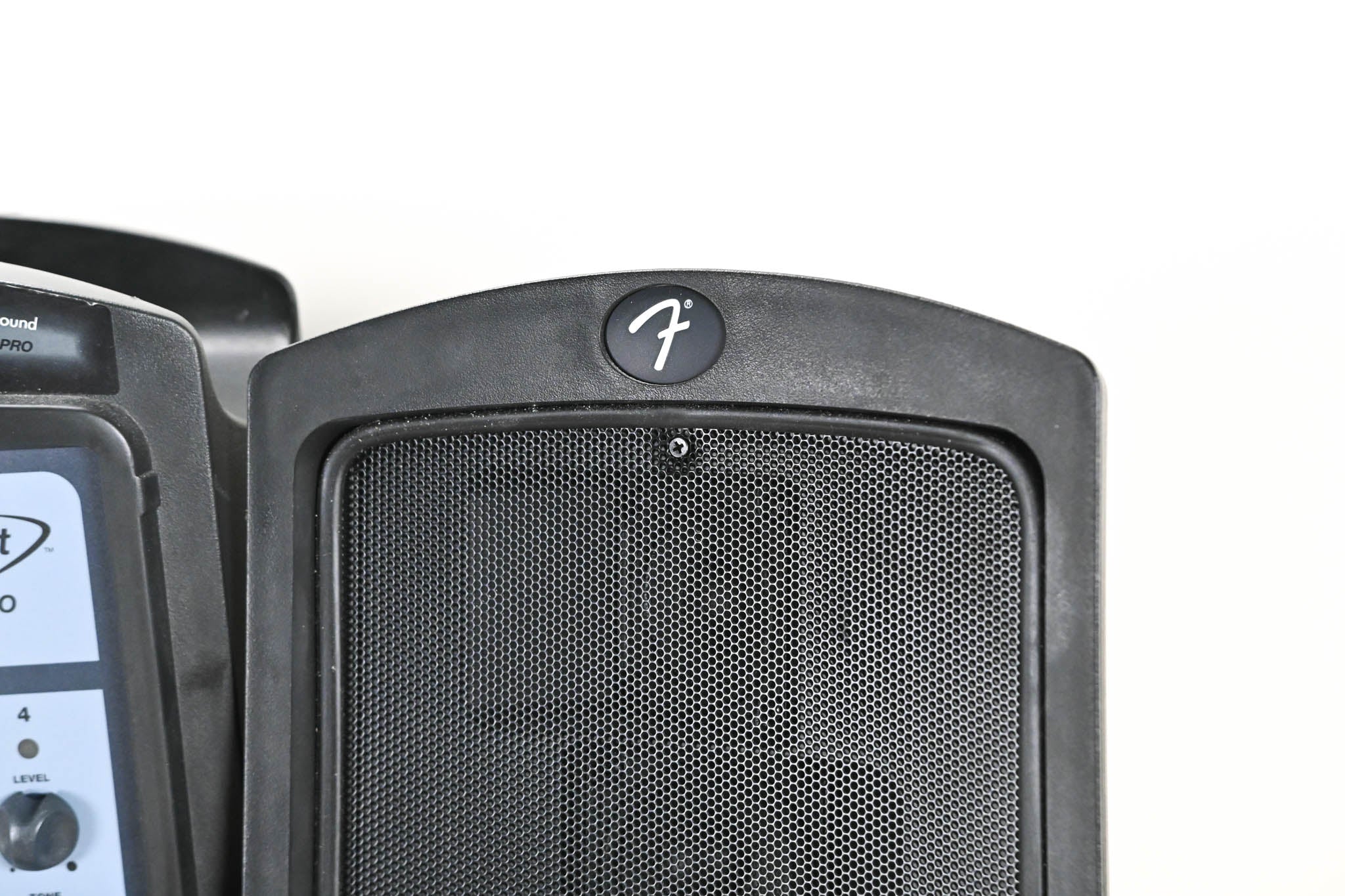 Fender Passport 150 Pro 4-Channel Portable PA System