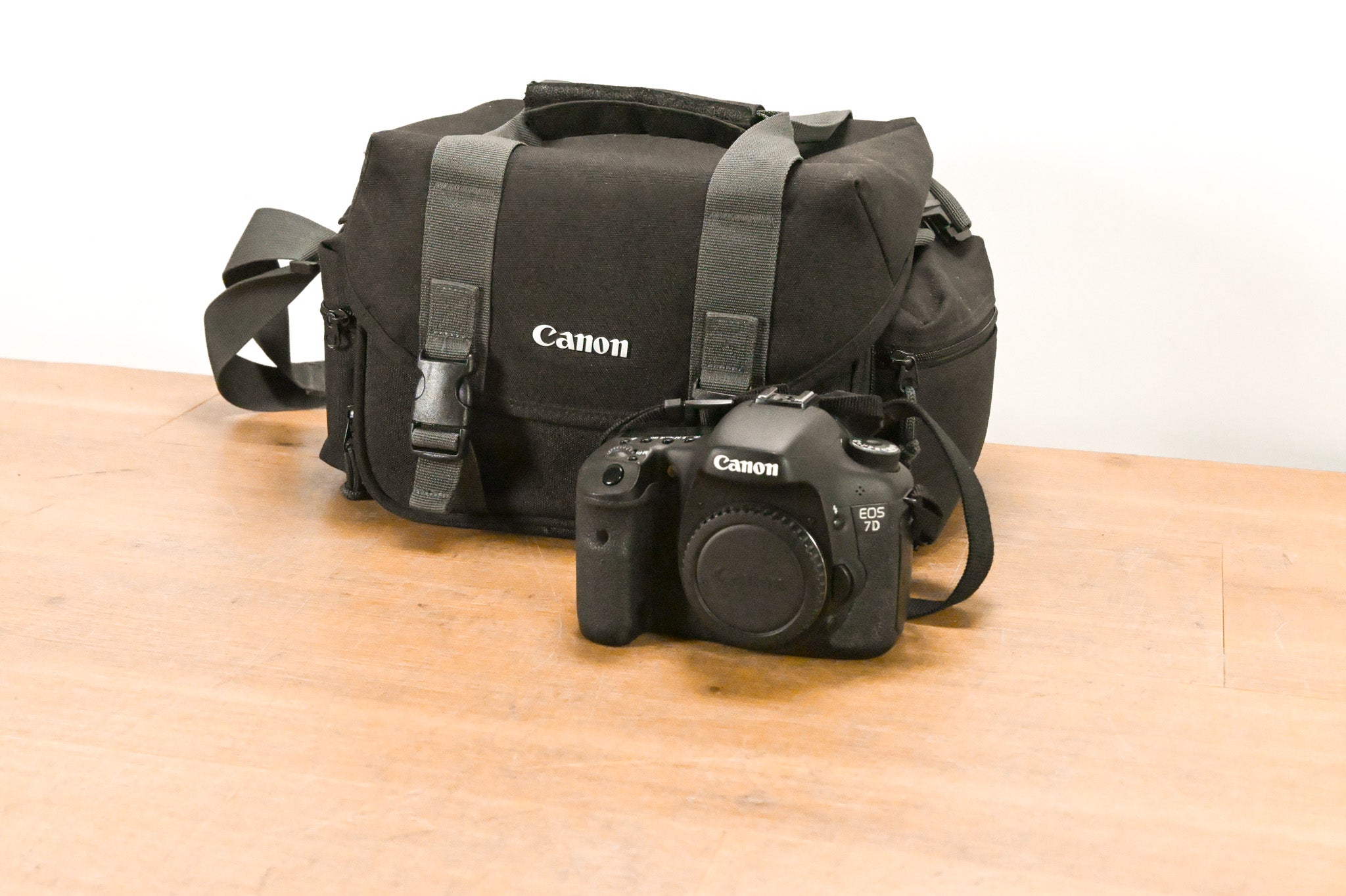 Canon EOS 7D DSLR Camera Body CG010V0