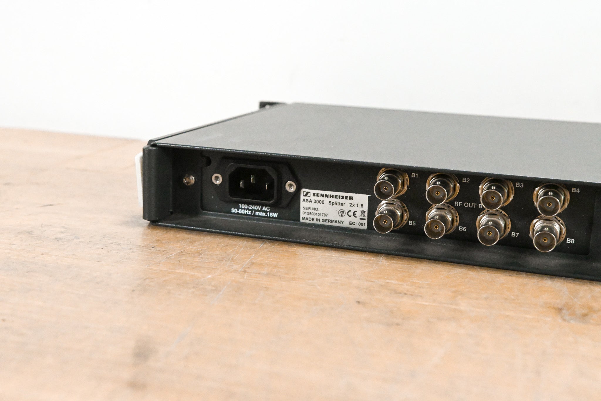Sennheiser ASA 3000 Active Antenna Splitter