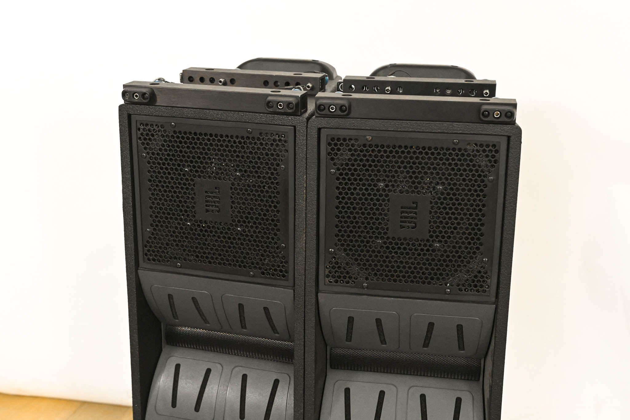 JBL VT4886 Dual 6.5" Passive Compact Line Array Loudspeakers (PAIR)