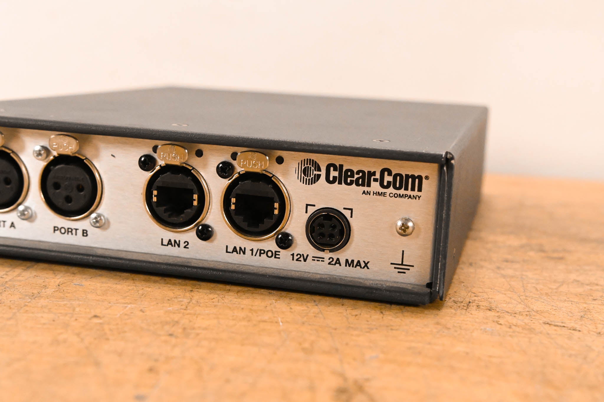 Clear-Com LQ-2W2 Compact 2-Port Partyline IP Interface (NO POWER SUPPLY)