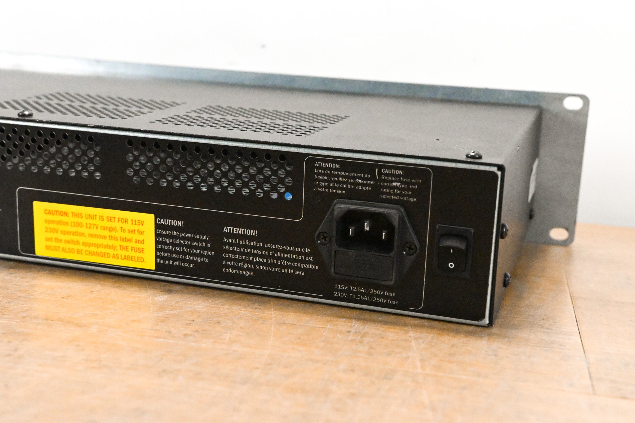 Aviom D400-Dante A-Net Distributor with Dante Connectivity