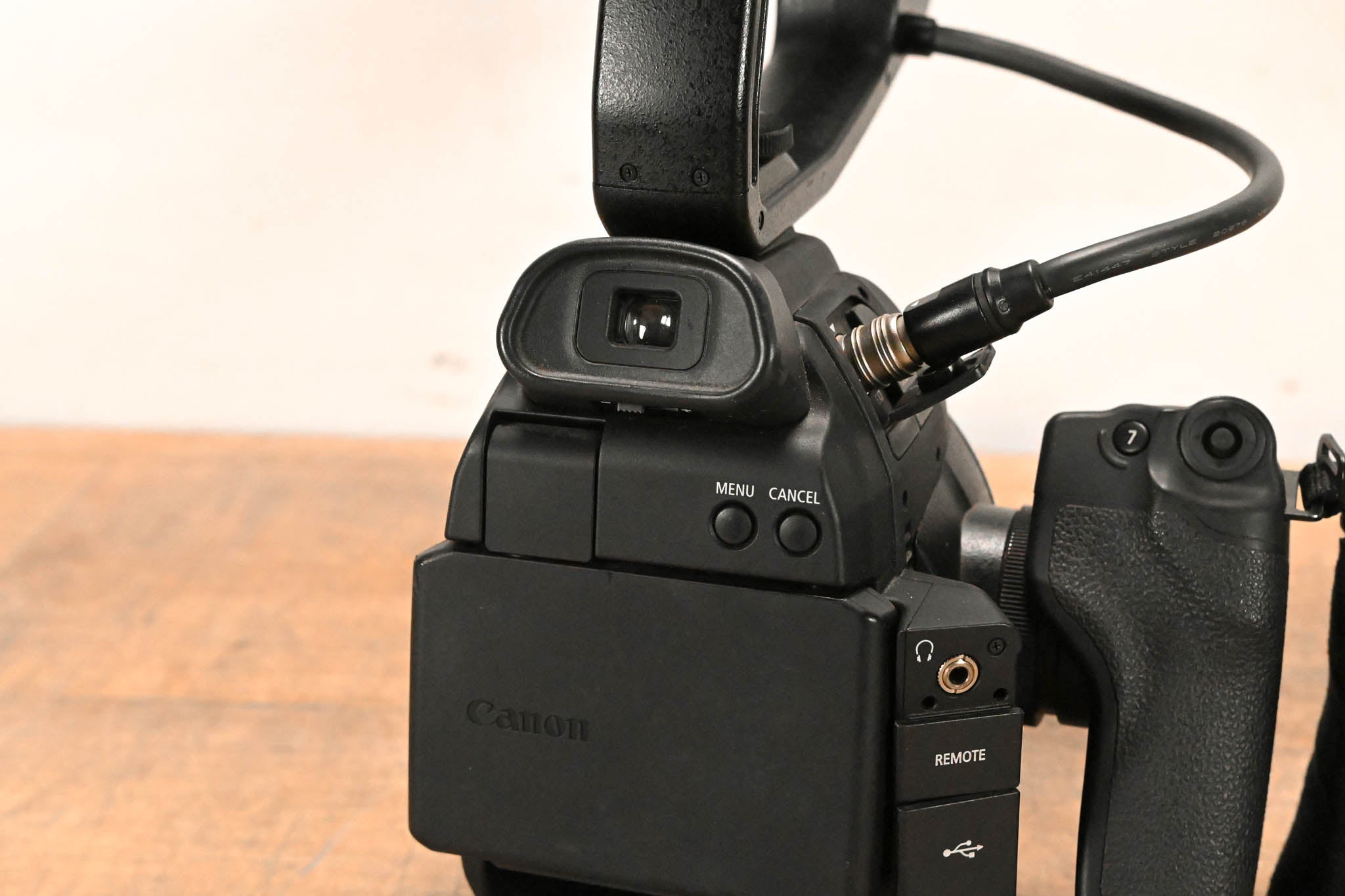 Canon EOS C100 Digital Cinema Camera