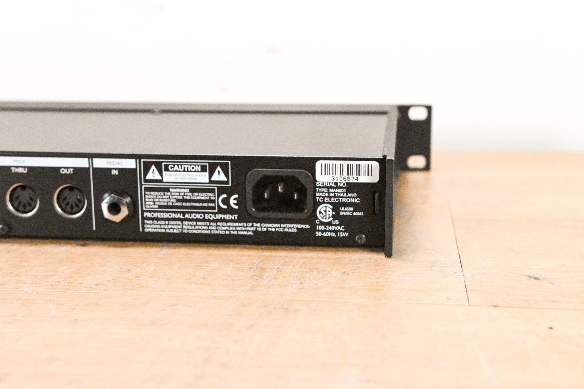TC Electronic D-TWO Multi-Tap Rhythm Delay Processor
