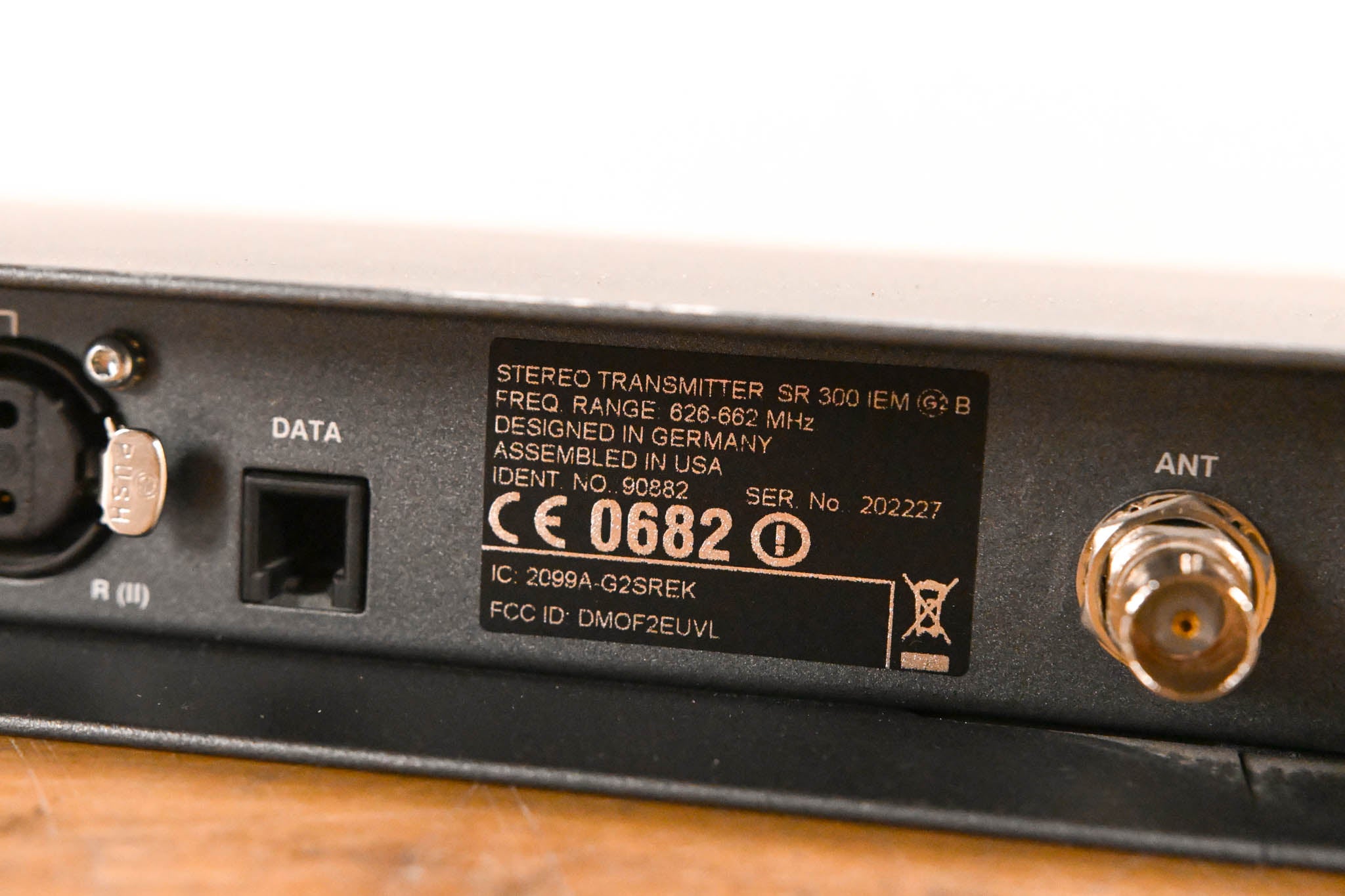 Sennheiser SR 300 IEM G2 Wireless Transmitter 626-662MHz NO POWER SUPPLY