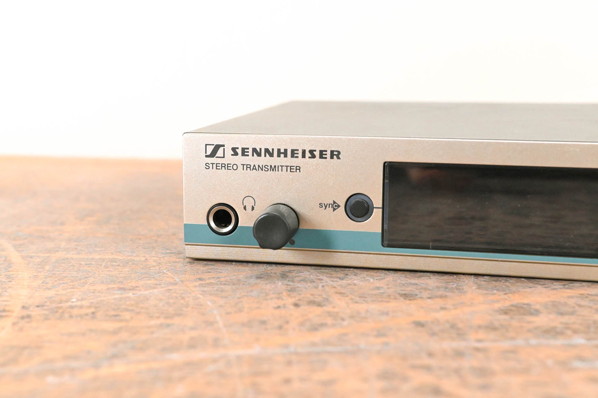 Sennheiser SR 300 IEM G3 Wireless Transmitter 566-608MHz NO POWER SUPPLY