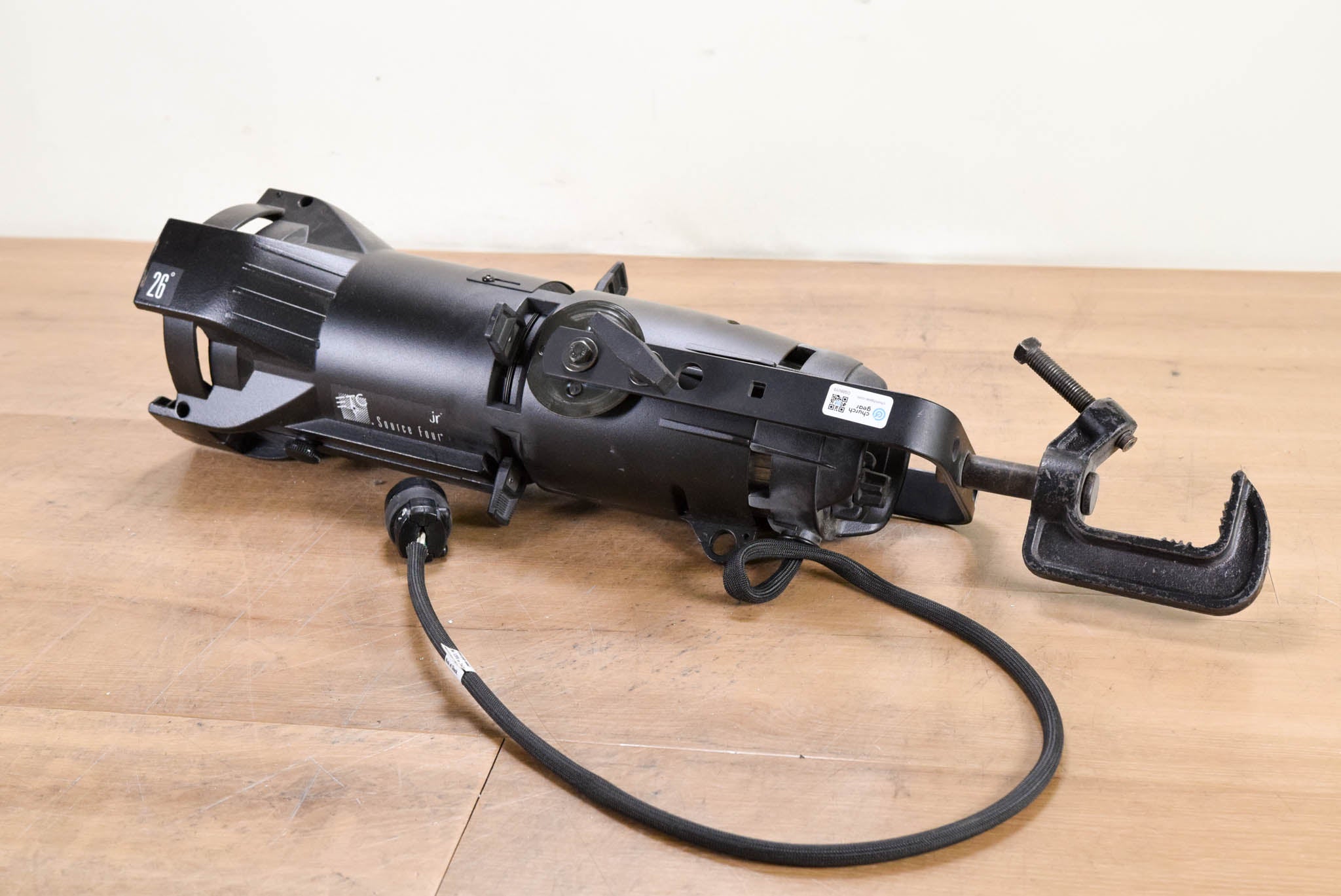 ETC Source Four Jr 26 Degree 575 Ellipsoidal Light