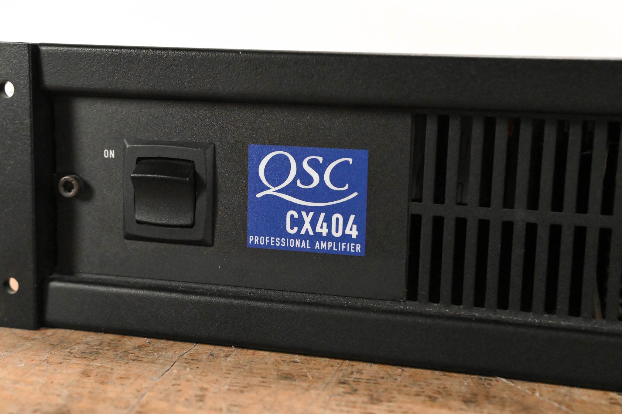 QSC CX404 400W 4-Channel Power Amplifier