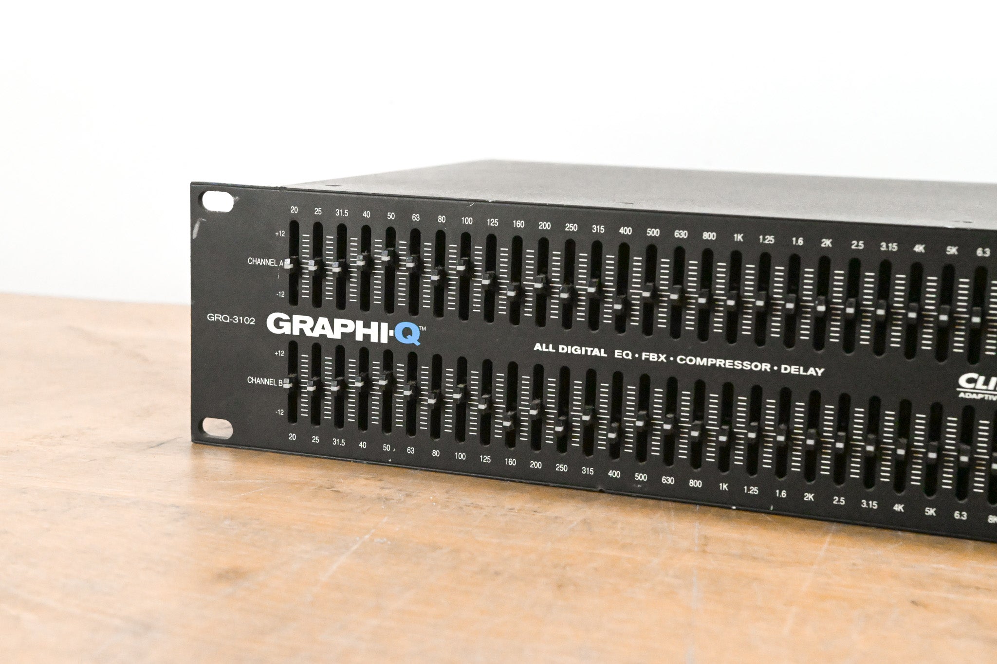 Sabine GRQ-3102 Graphi-Q Digital 2 Channel EQ, Compressor, Delay