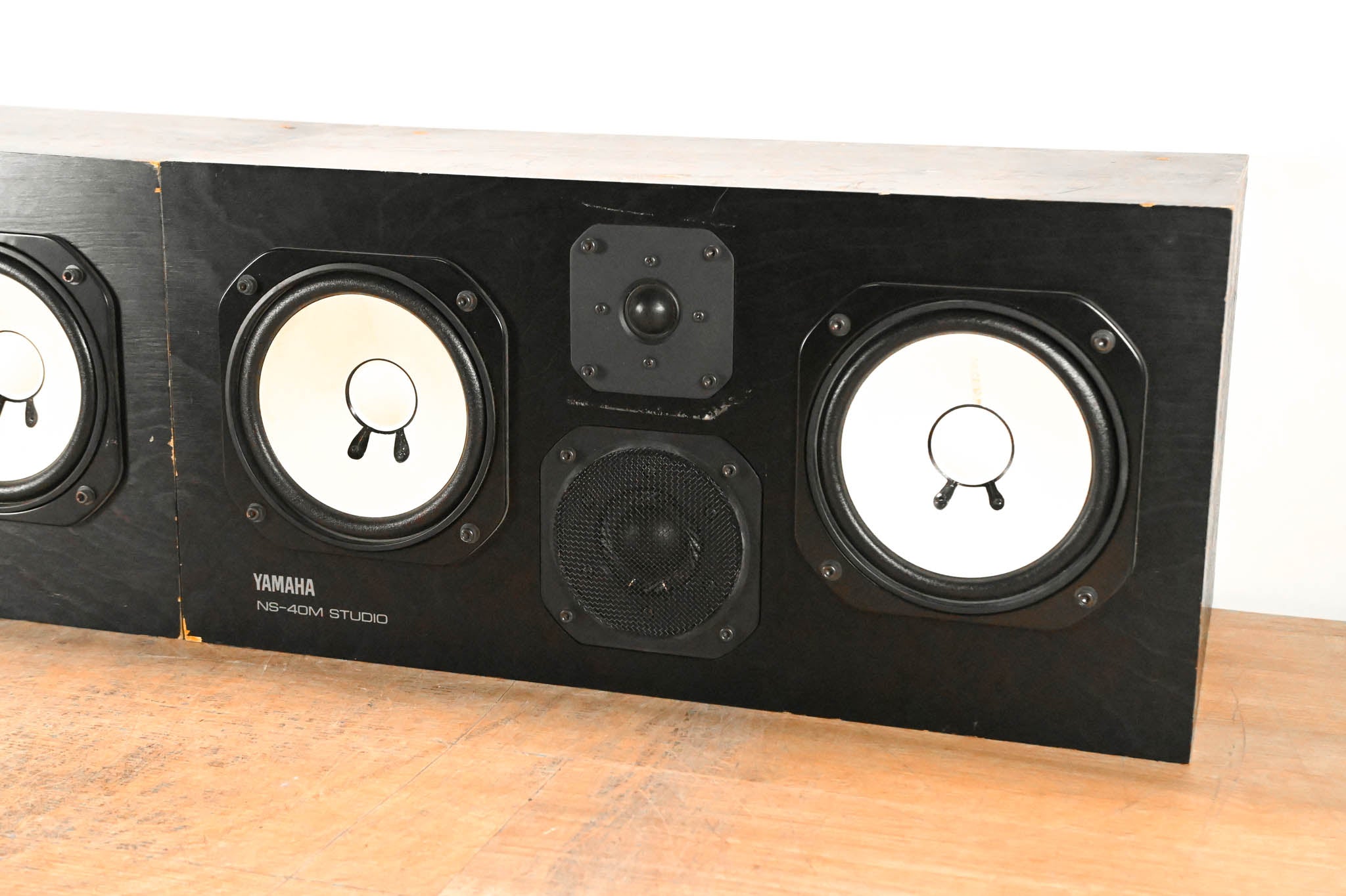 Yamaha NS-40M STUDIO Monitor Speaker System (PAIR)