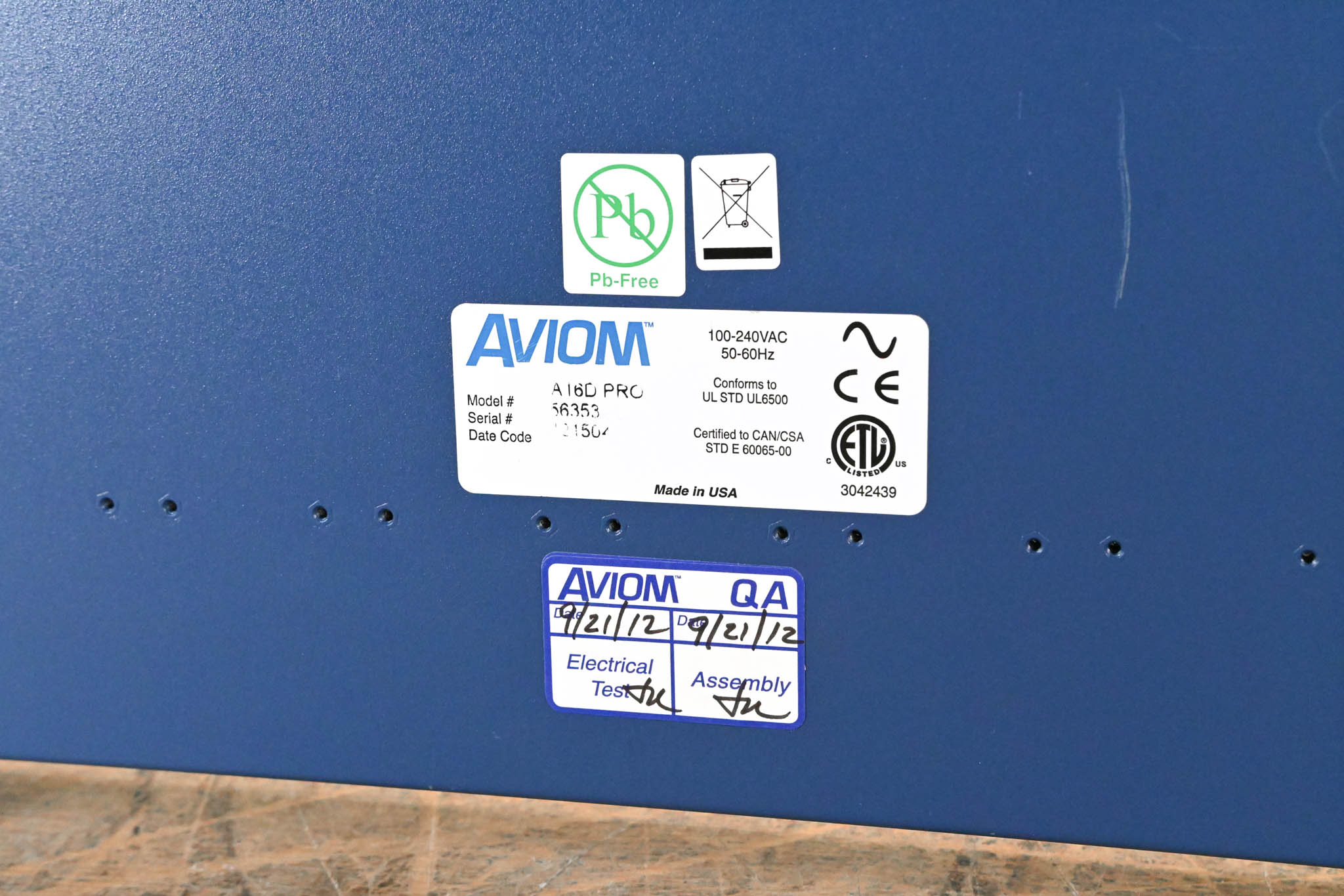 Aviom A-16D Pro A-Net Distributor